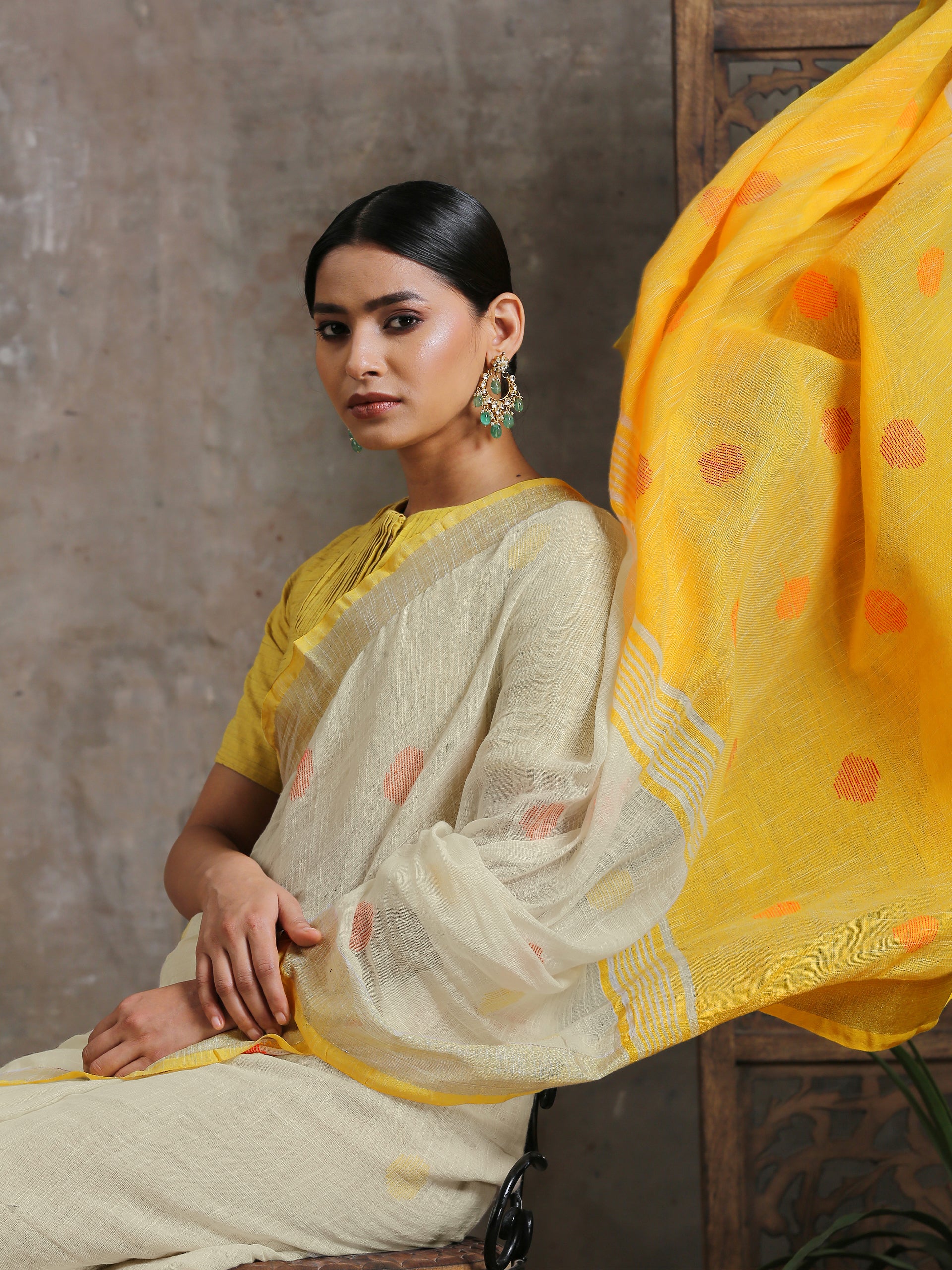Lemon Peels Linen Blend Saree