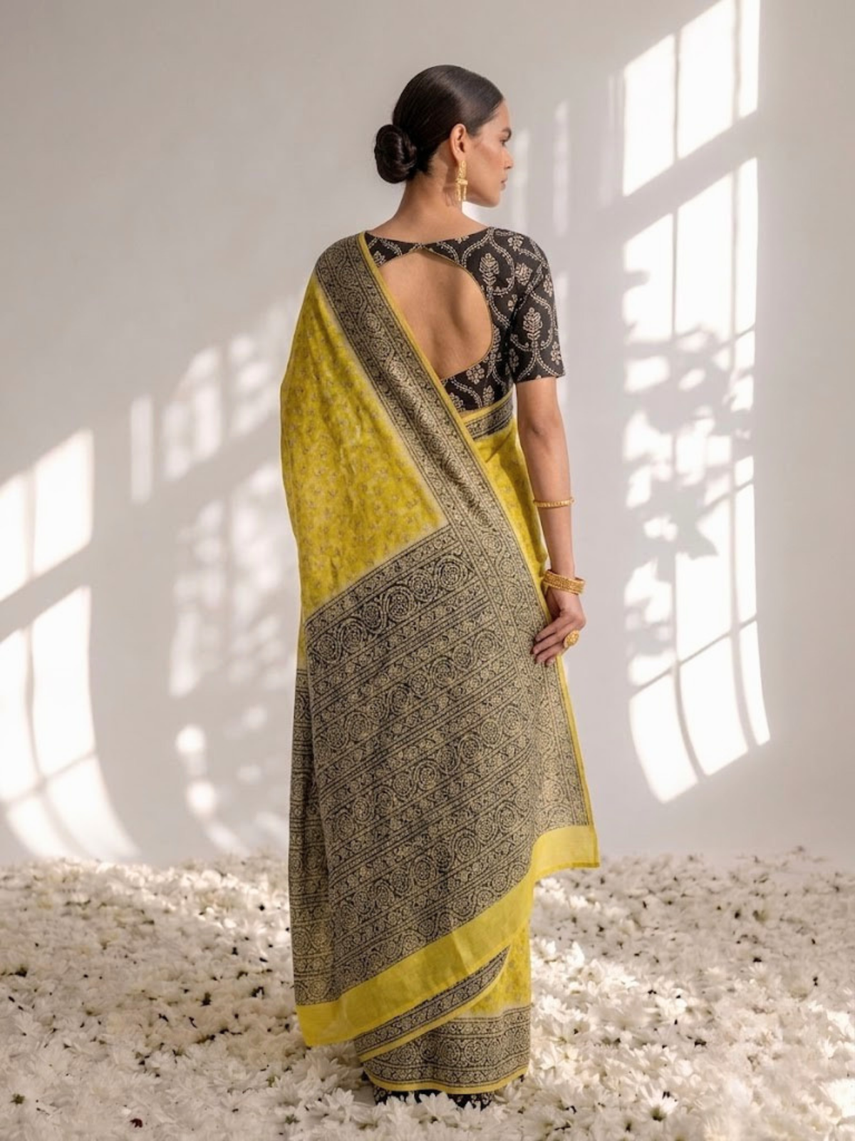 Yellow and Grey Pure Silk Kota Printed Saree with Blouse Fabric