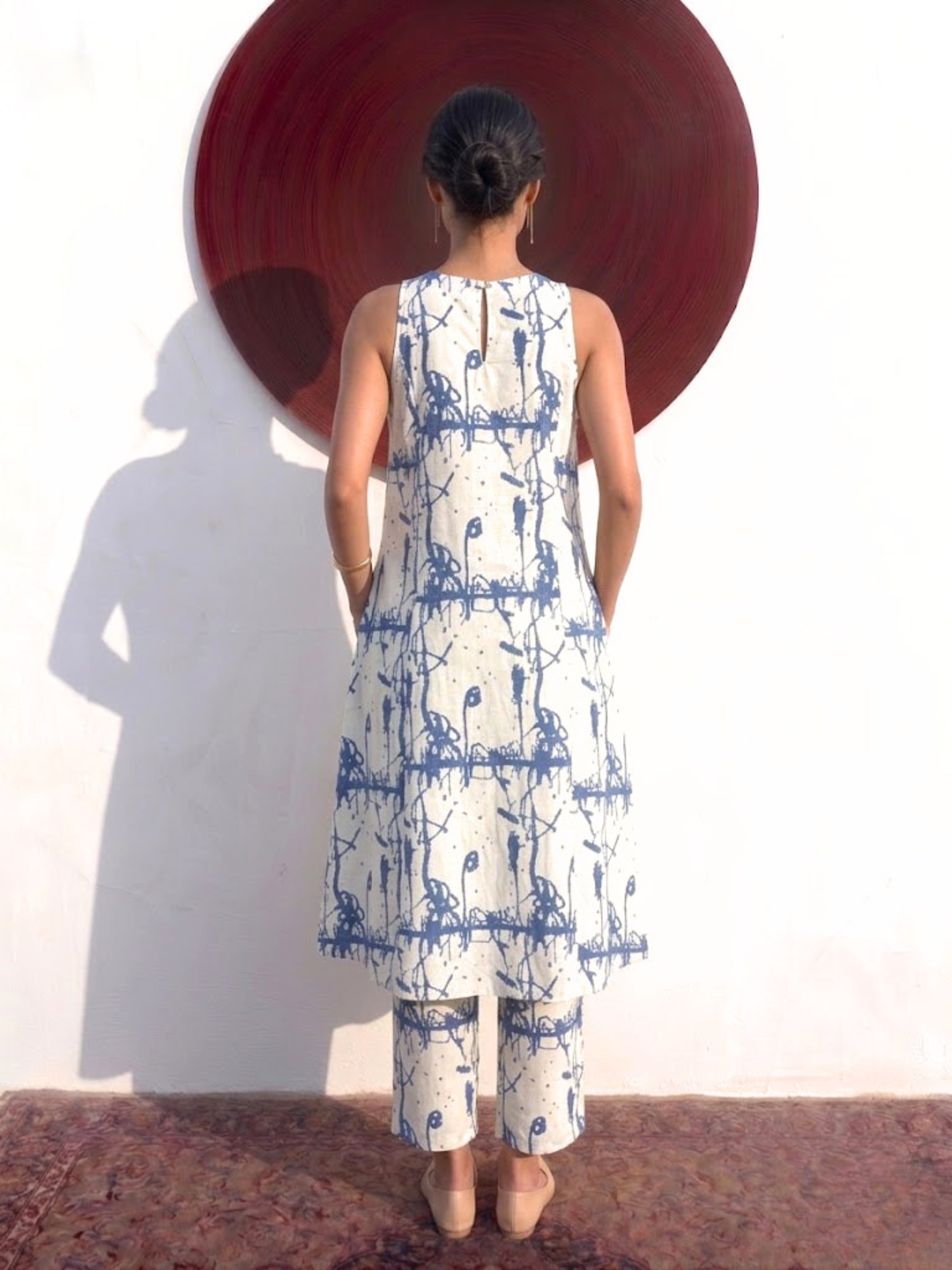 2 pc SET - Cream and Blue Printed Linen Sleeveless Kurta and Pant