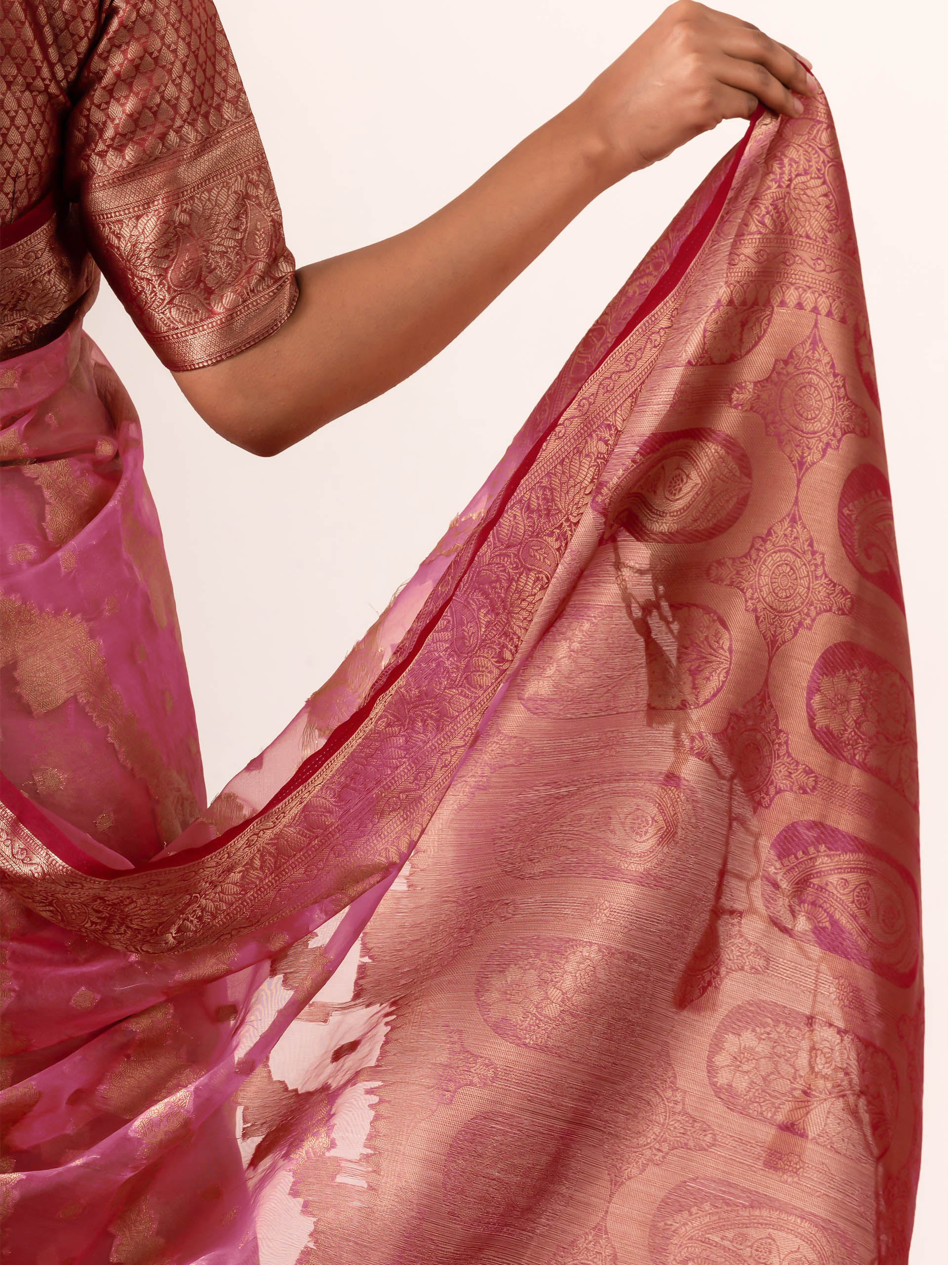 Mohini Pink Organza Saree with Blouse fabric