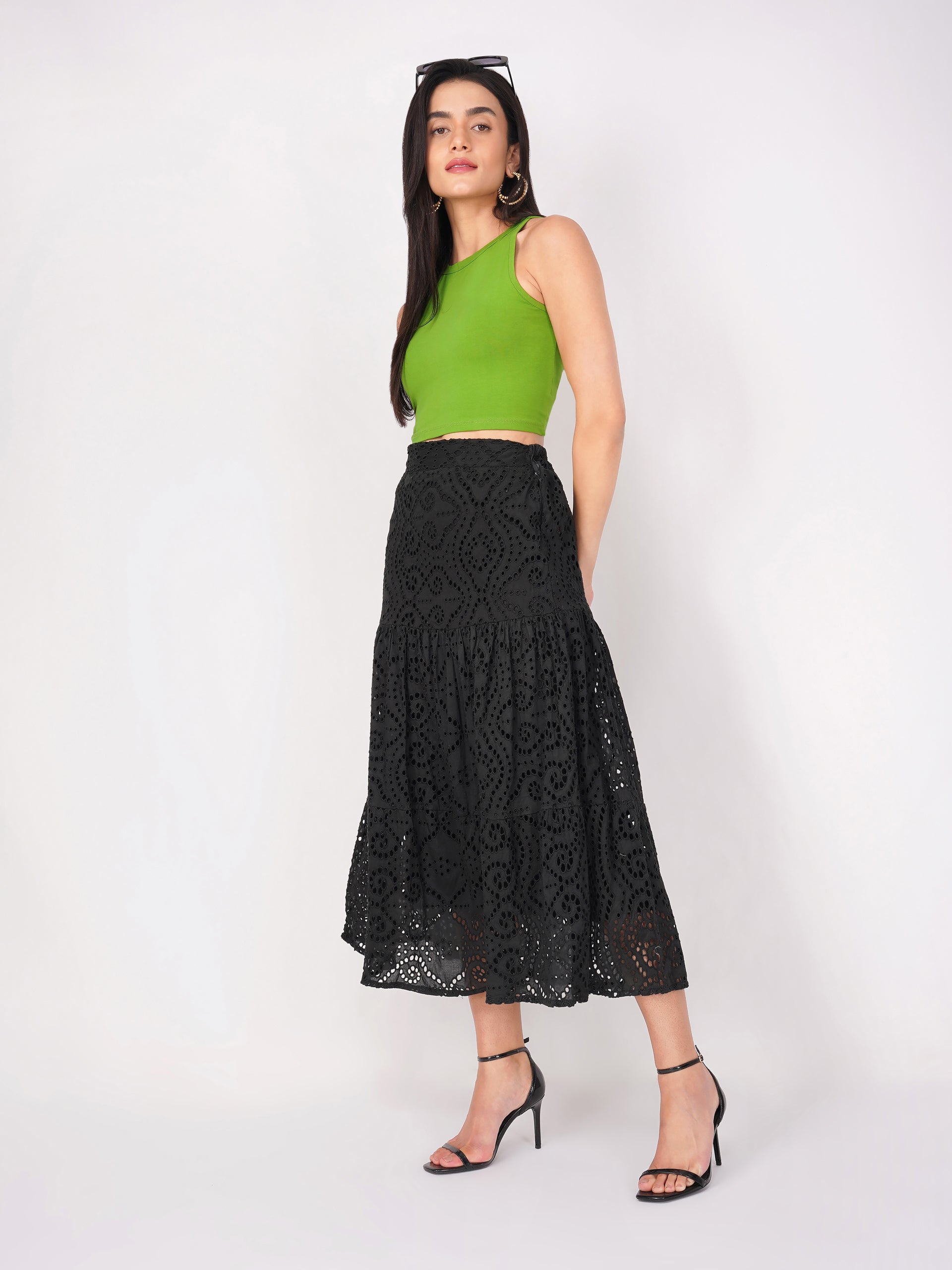 Women's Stretchy Knitted Halter Neck Mehndi Green Crop Top