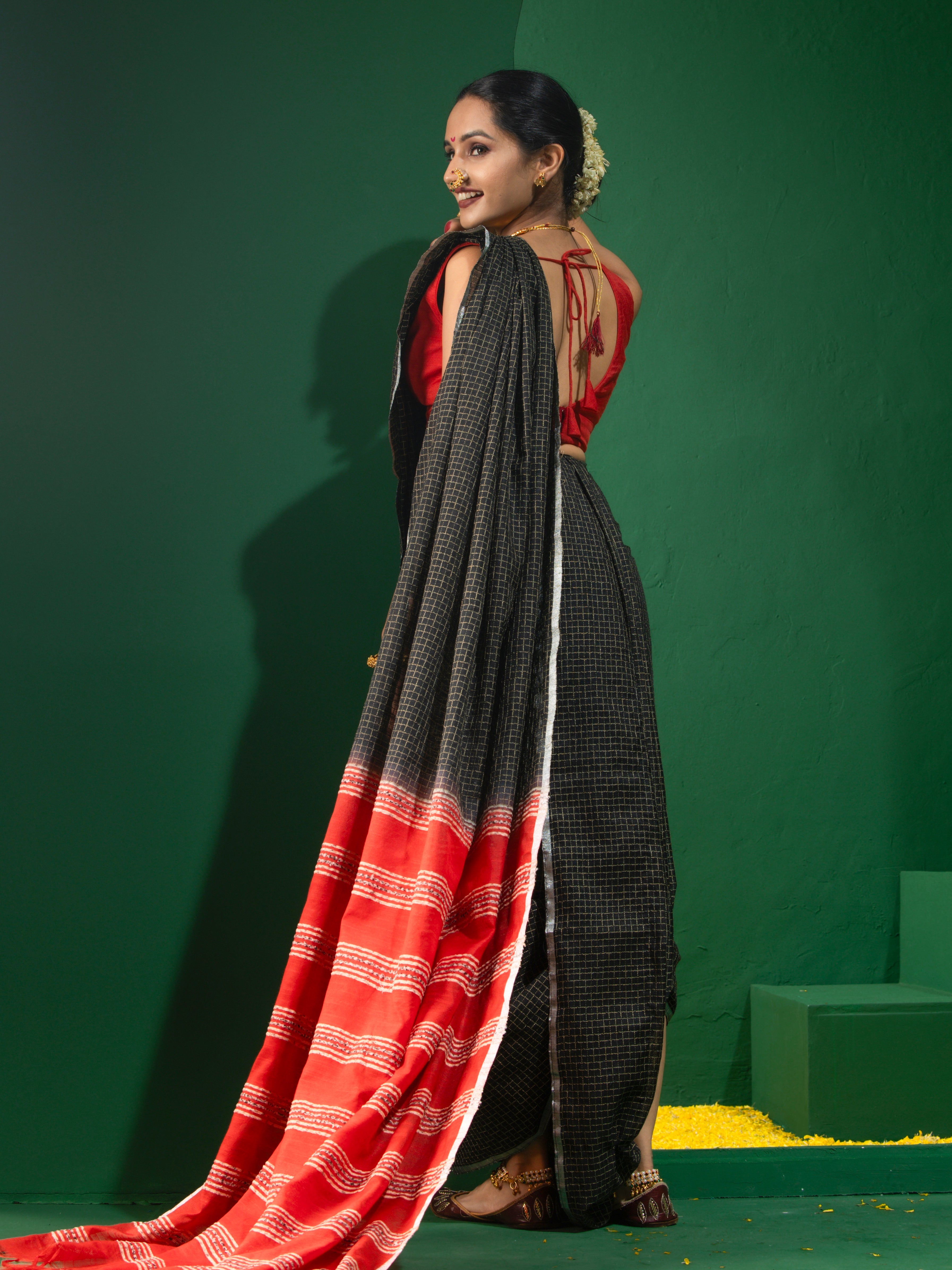 Black Check Silver Border Saree with Red Pallu and Blouse Fabric
