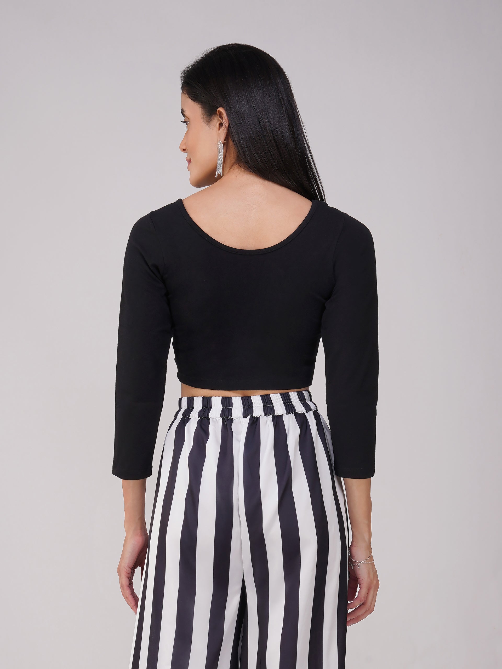 Blouse - Stretchy Black LONG Sleeve Blouse