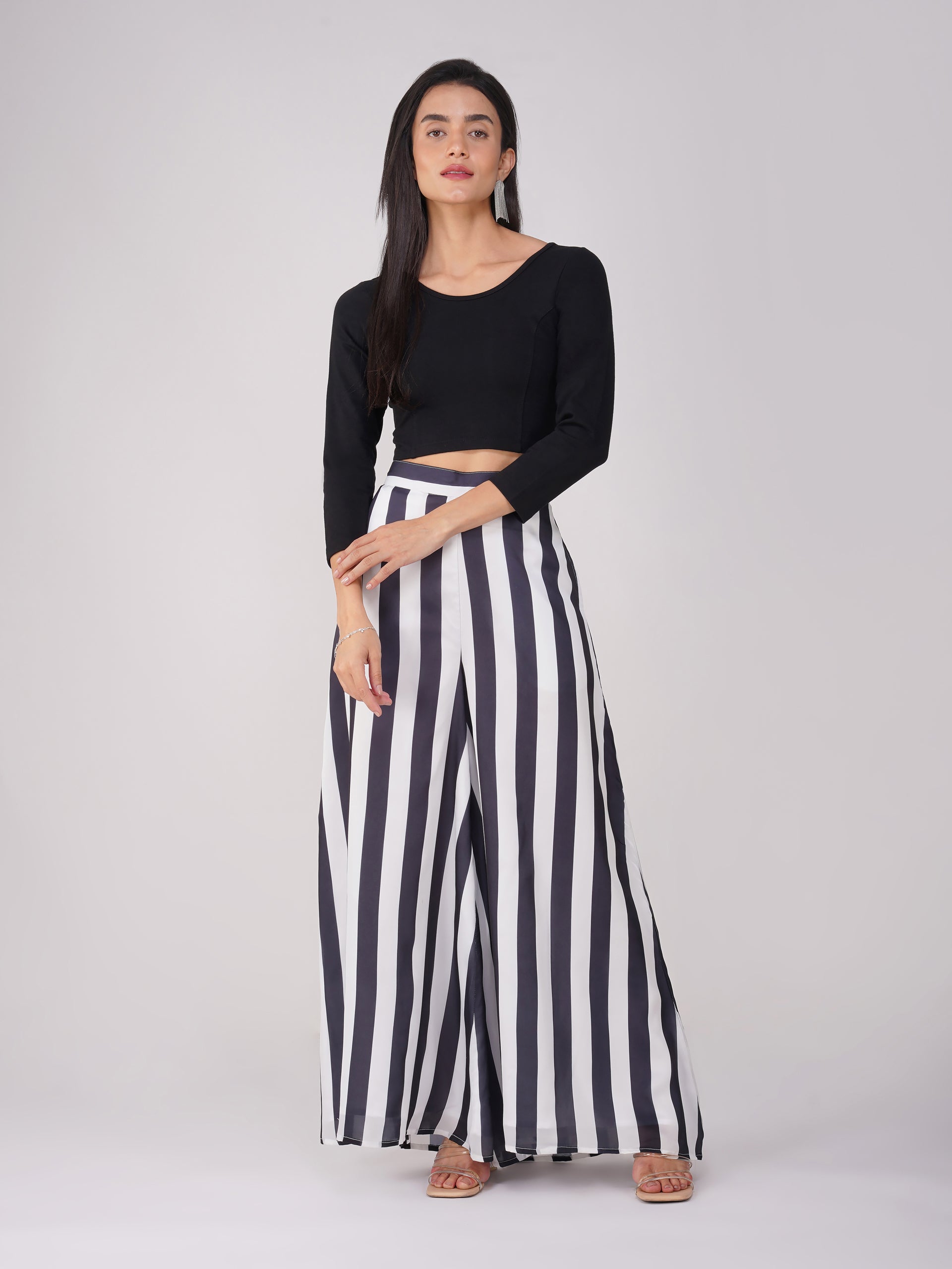 Blouse - Stretchy Black LONG Sleeve Blouse