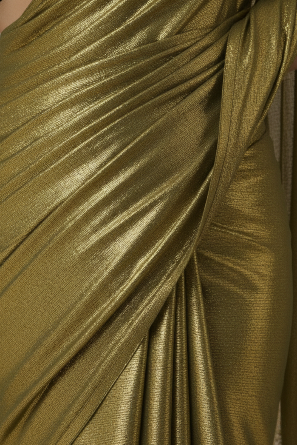 Henna Gold Chiffon Saree with Lace with Self Blouse Fabric