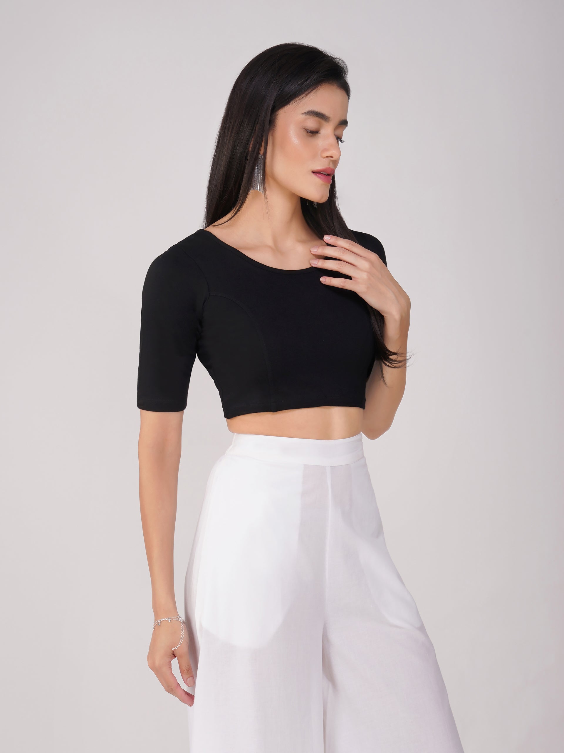 Stretchy Black Short Sleeve Blouse