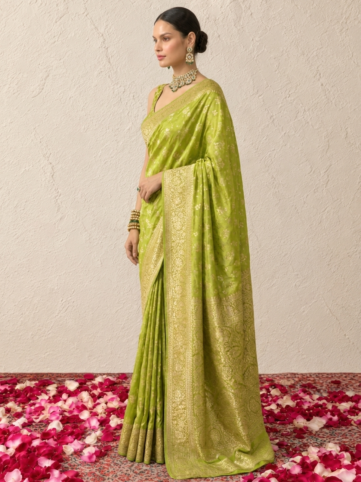 Green and Gold Silver Pure Silk Saree with Meenakari and Blouse Fabric
