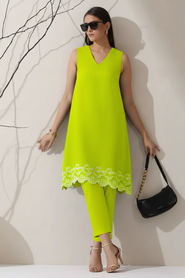 2 Pc Set - Sinful Green Cotton Border Schffli Sleeveless Kurta with Pants