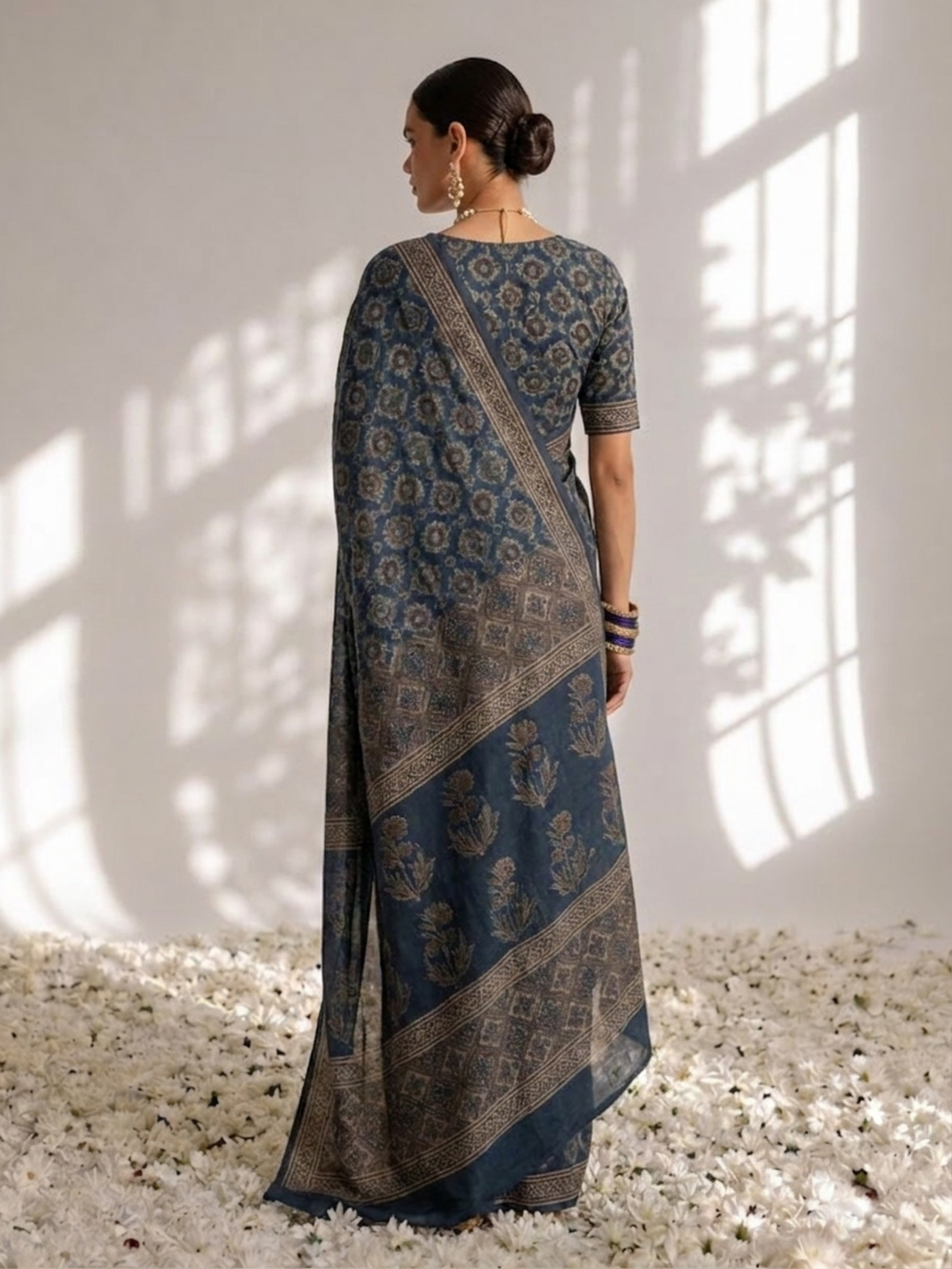 Modal Silk blue Printed Hand Block Printed Saree with Blouse Fabric