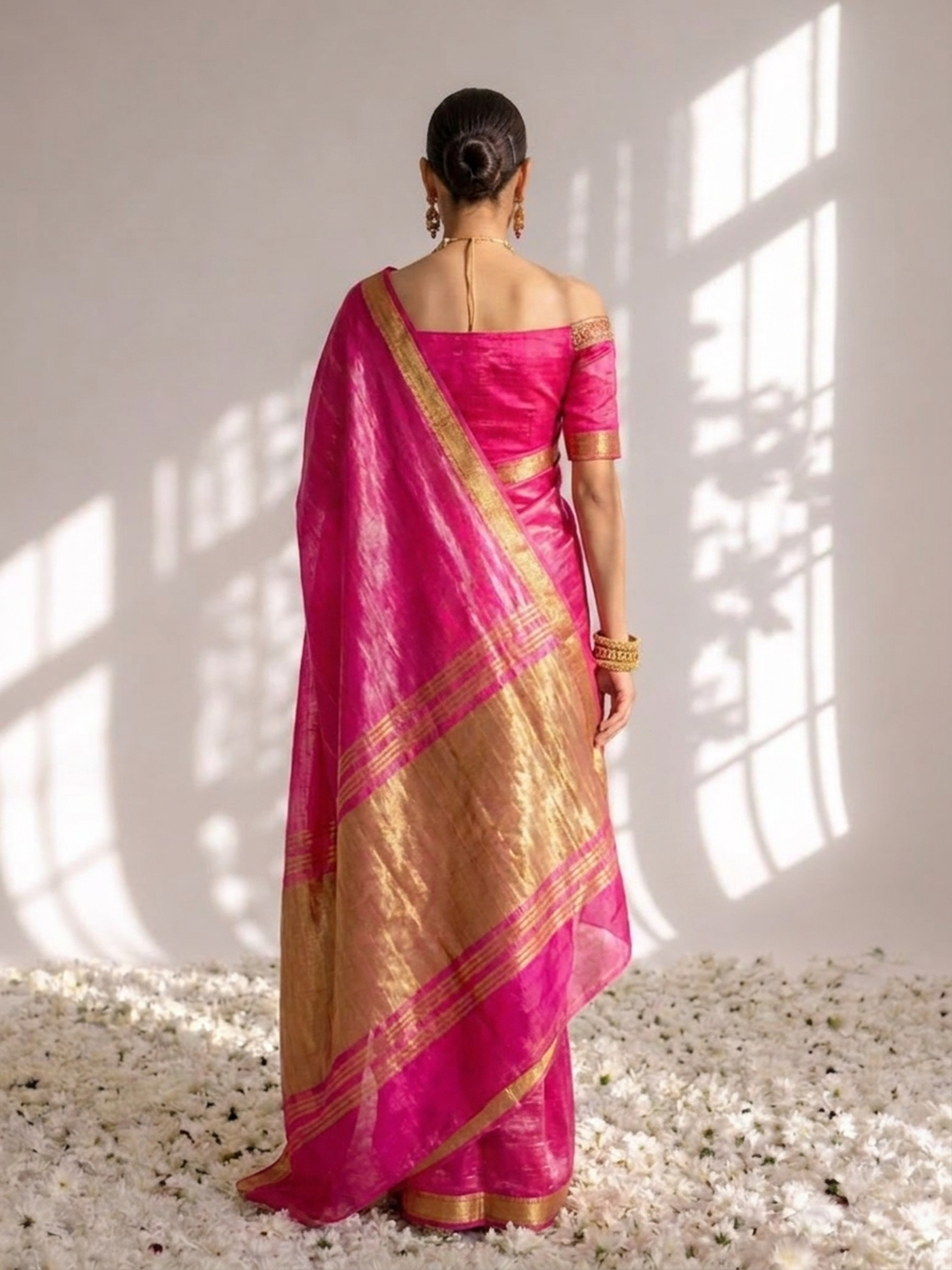 Gajji Pink Silk Saree with Zari Pallu with Blouse Fabric