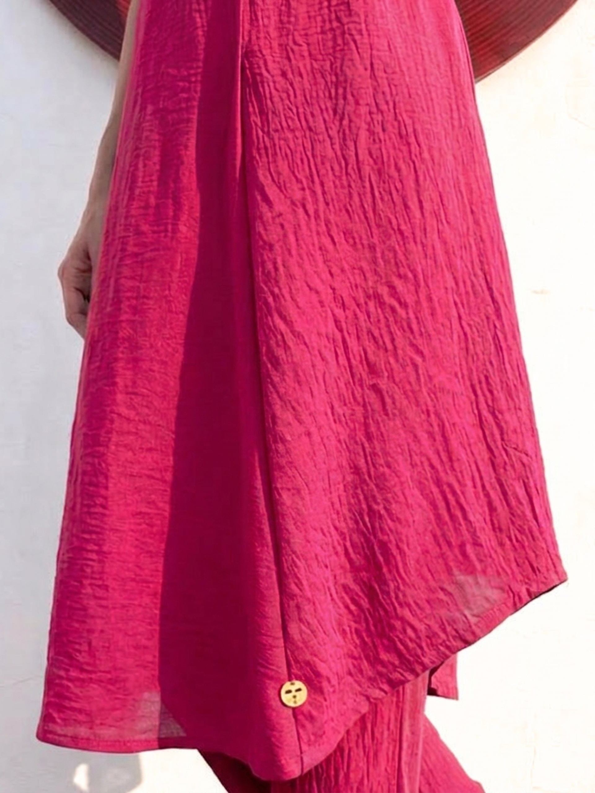 Swtantra Fuschia Easy Addictive Travel Airflow Sleeveless Kurta and Pant Set