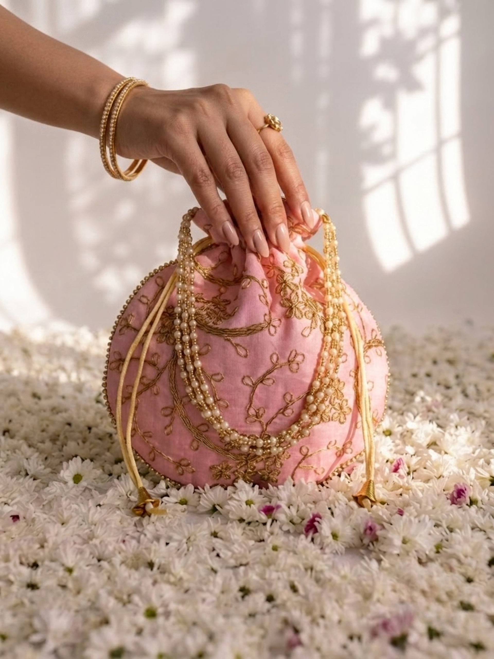 Rakhi free gift above 4,599/- inr — view 9