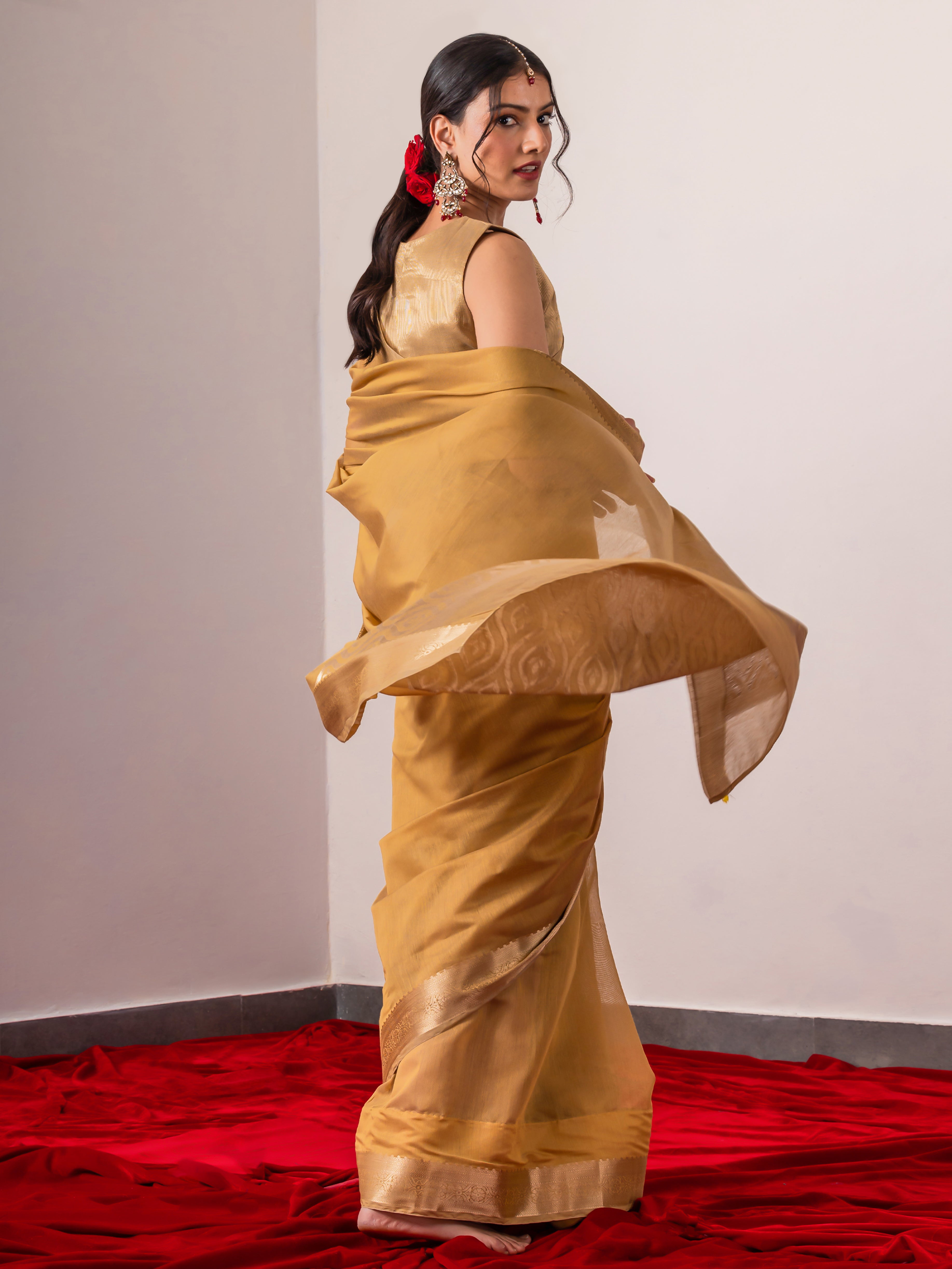 Mustard Gold Weaver Pallu Soft Saree With Blouse Fabric