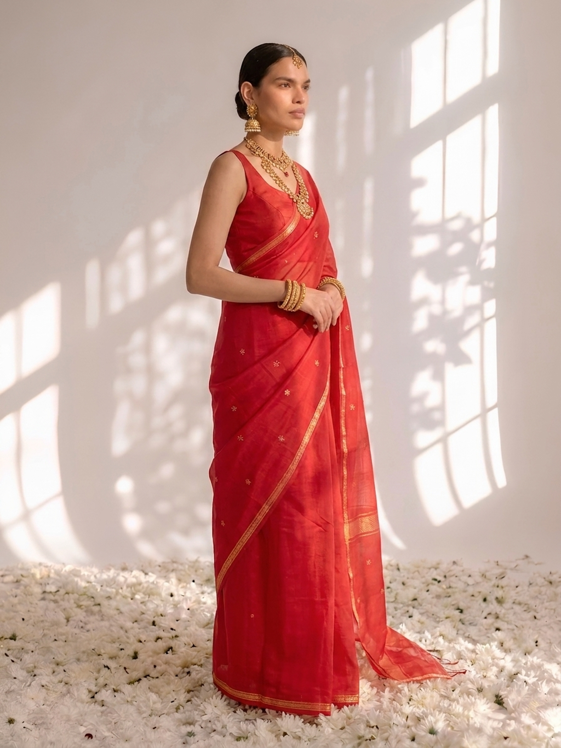 Red and Gold Maheshwari Silk Cotton Saree with Self Blouse Fabric