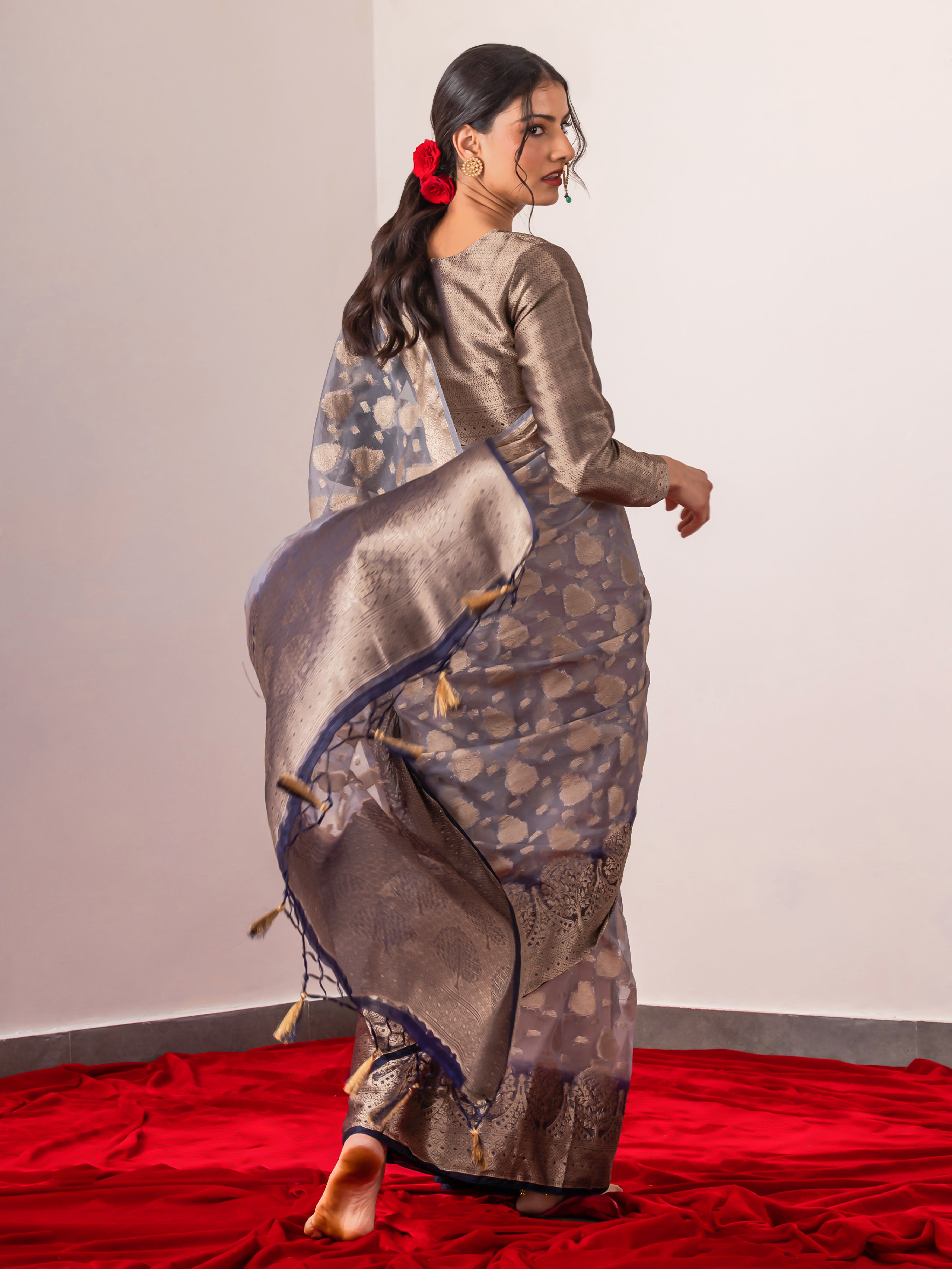Zoya Organza Saree with Blouse fabric