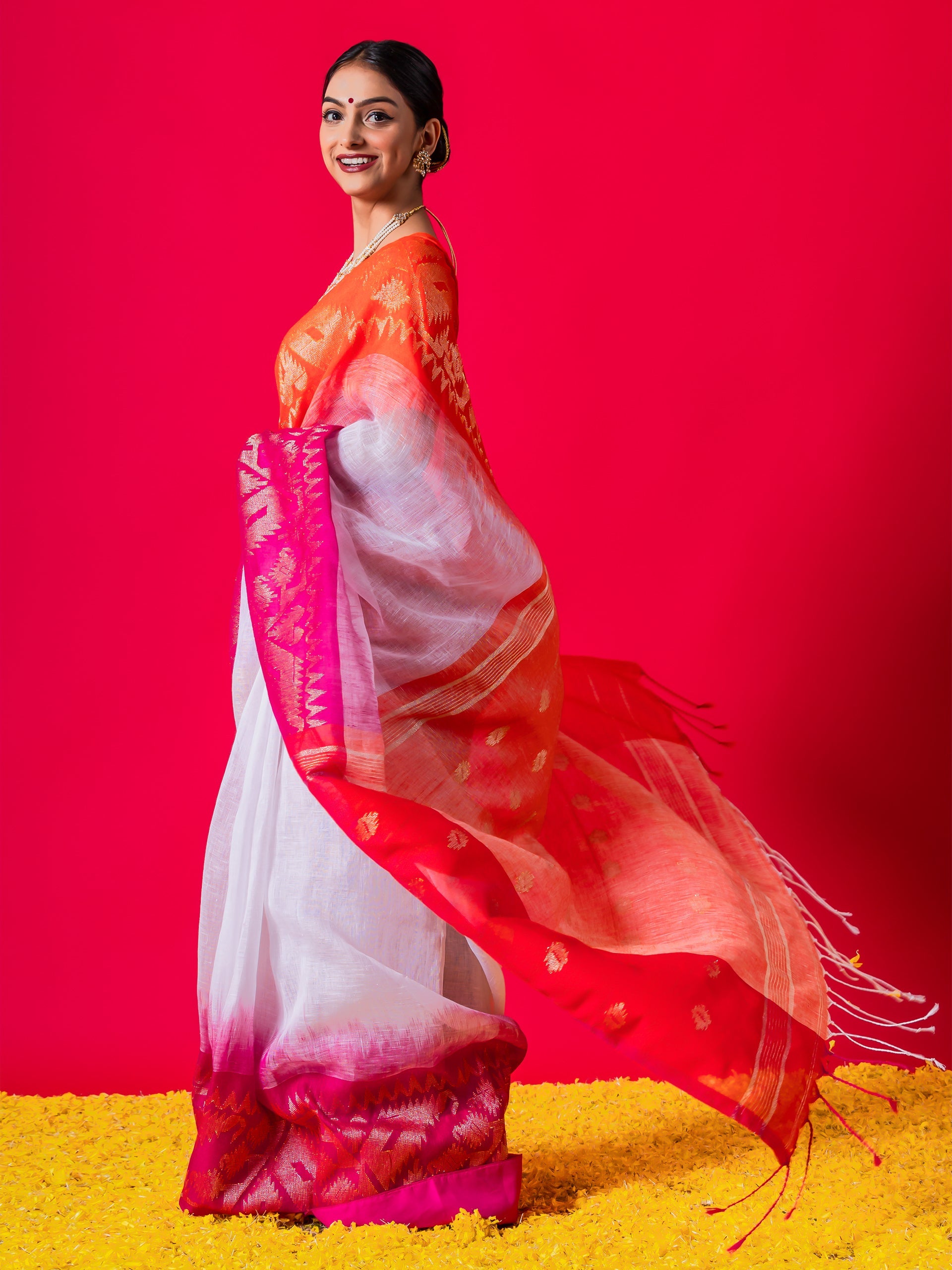 White Linen Ganga Yamuna Red & Orange Saree with Blouse Fabric