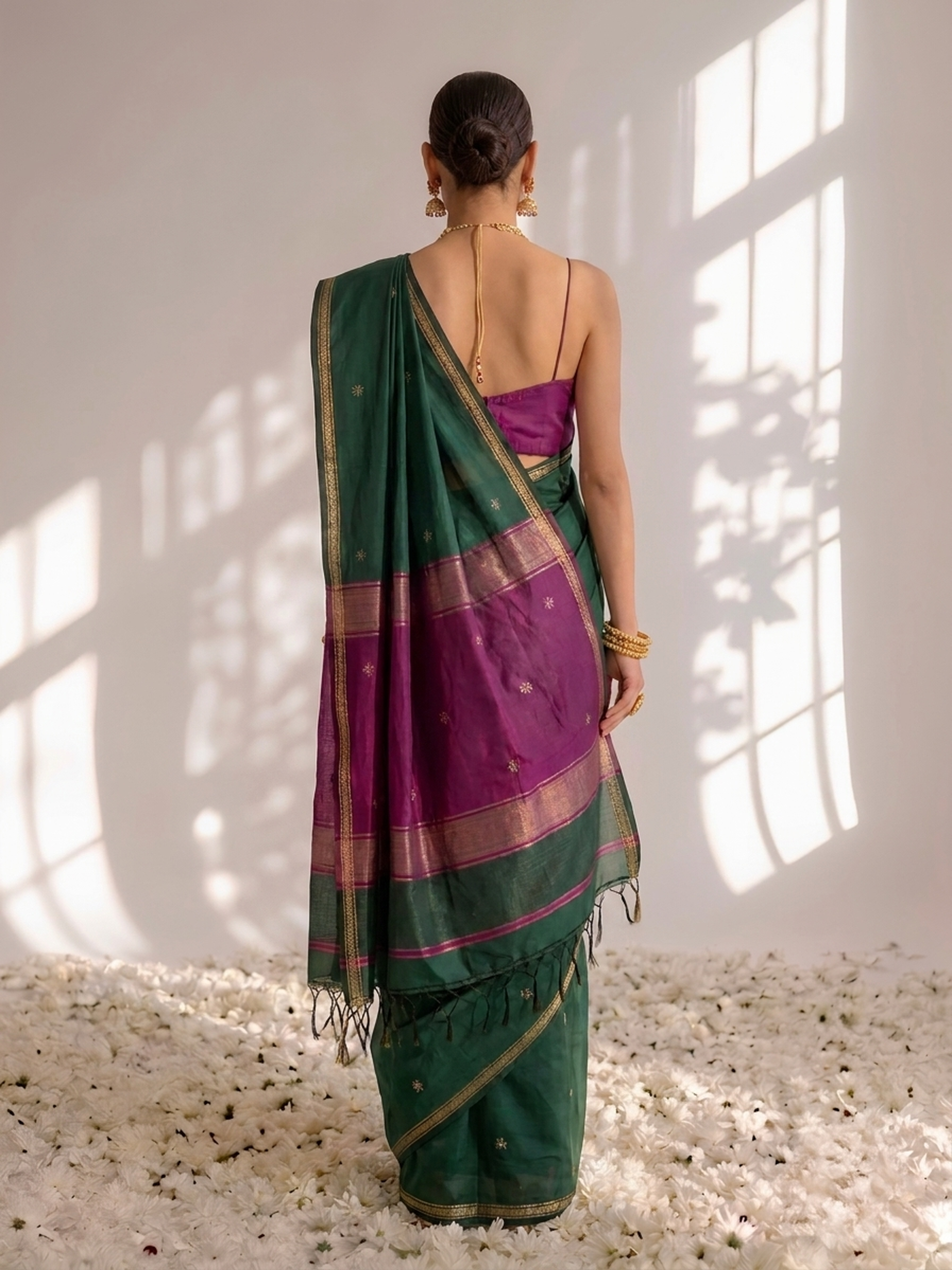 Green and Purple Maheshwari Silk Cotton Saree with Self Blouse Fabric