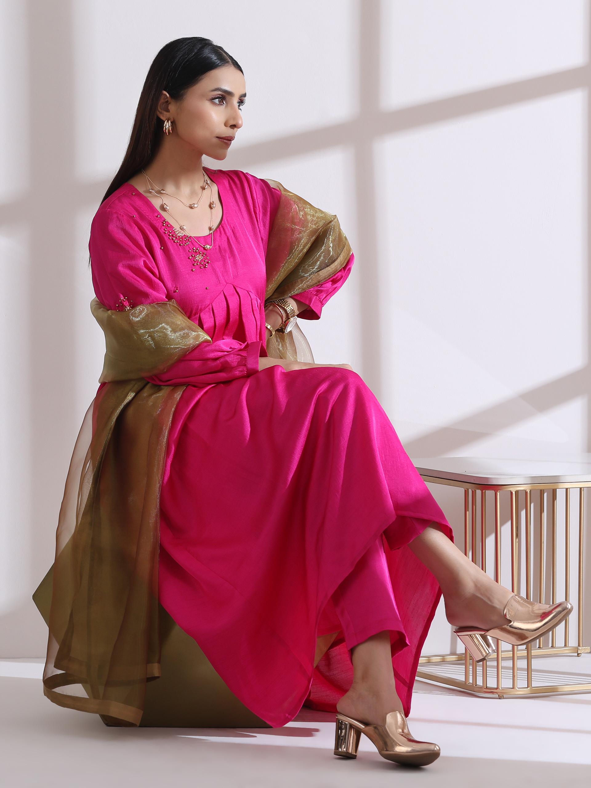 Women's Fuchsia Kurta with Flowers in Beads and Pants 2 Piece Set | A-Line, Anarkali, Round Neck, 3/4 Sleeves, Festive Wear, (Lux Fabric)