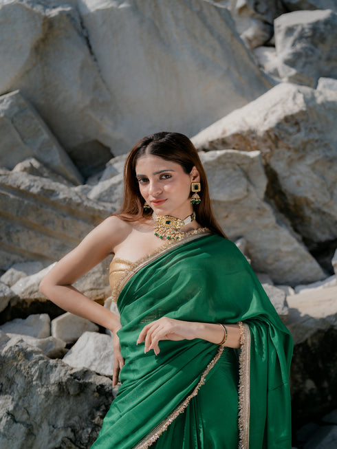 Crepe Green Saree with Sequin Laces and Self Blouse Fabric