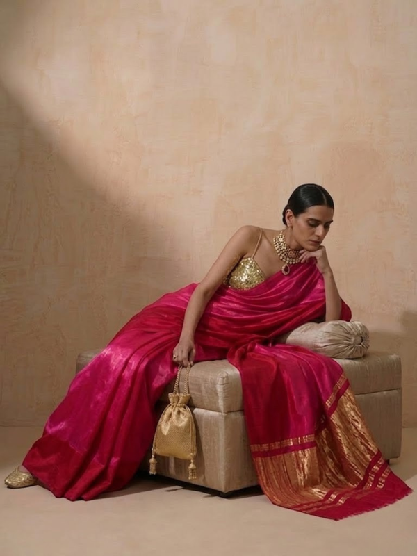 Gajji Silk Red Pink Ombre Saree with Self Blouse Fabric