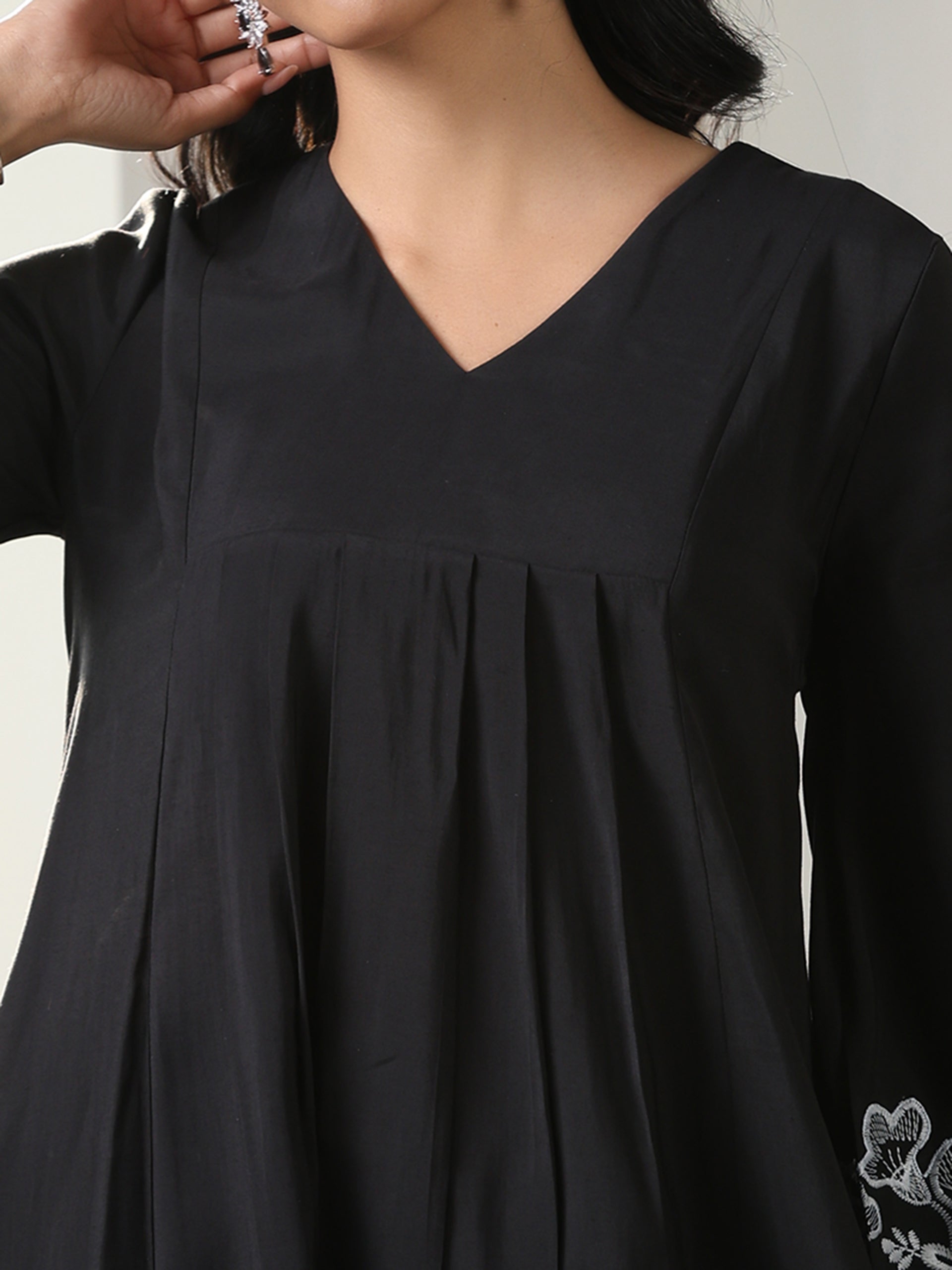 Women’s Black Schffli Kurta | 1 Pc, Panel Design, Schiffli Embroidery on Sleeve, Work Wear, Casual  Wear (AirSkin Cotton Silk Blend Fabric)