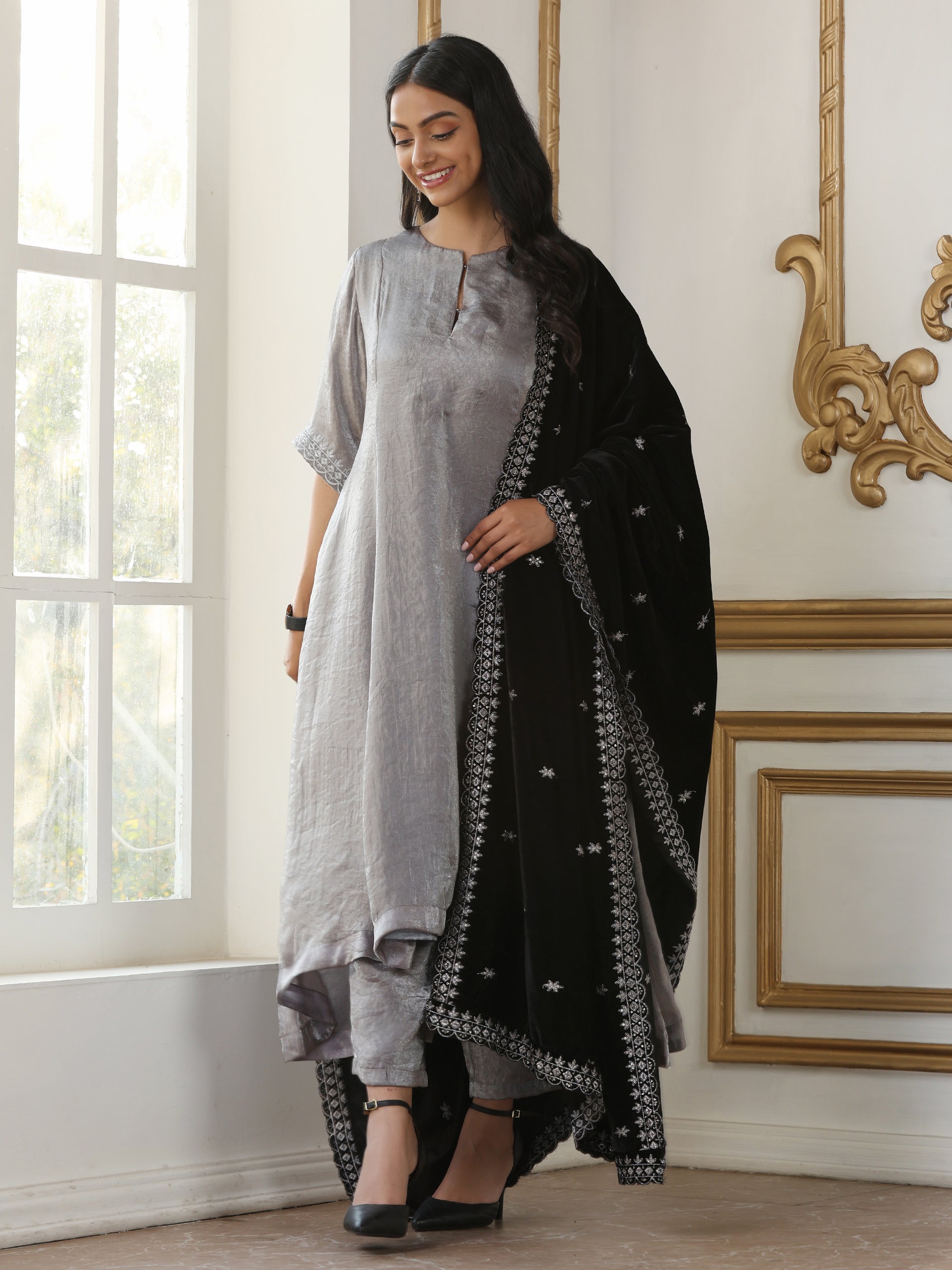 Women’s Grey Metallc Satin Hi-Low Kurta Set with Pant | 2 Pc Set, Metallic Satin Fabric, Embroidered Detailing, 3/4th Sleeves, Festive Party Wear
