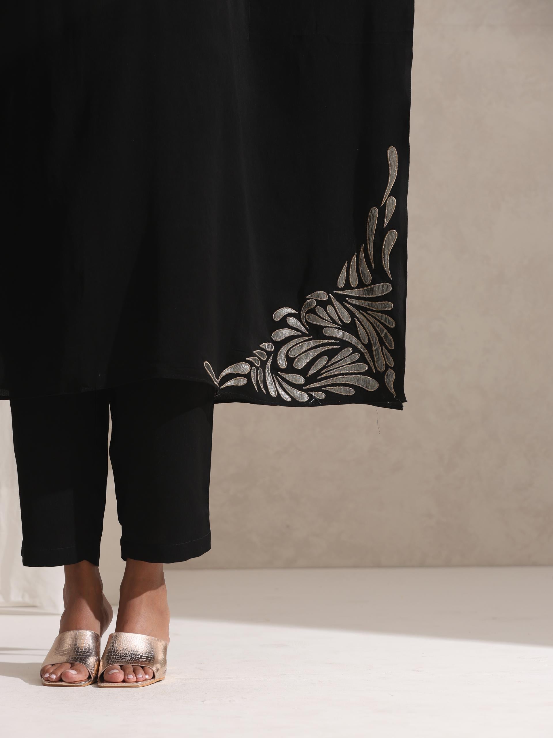 Women's Black Korean Embroidered Kaftan with Pyjama 2 Piece Set | Kaftan Fit, Round Neck, Long Sleeves, Work Wear, Casual Wear (Korean Fabric)