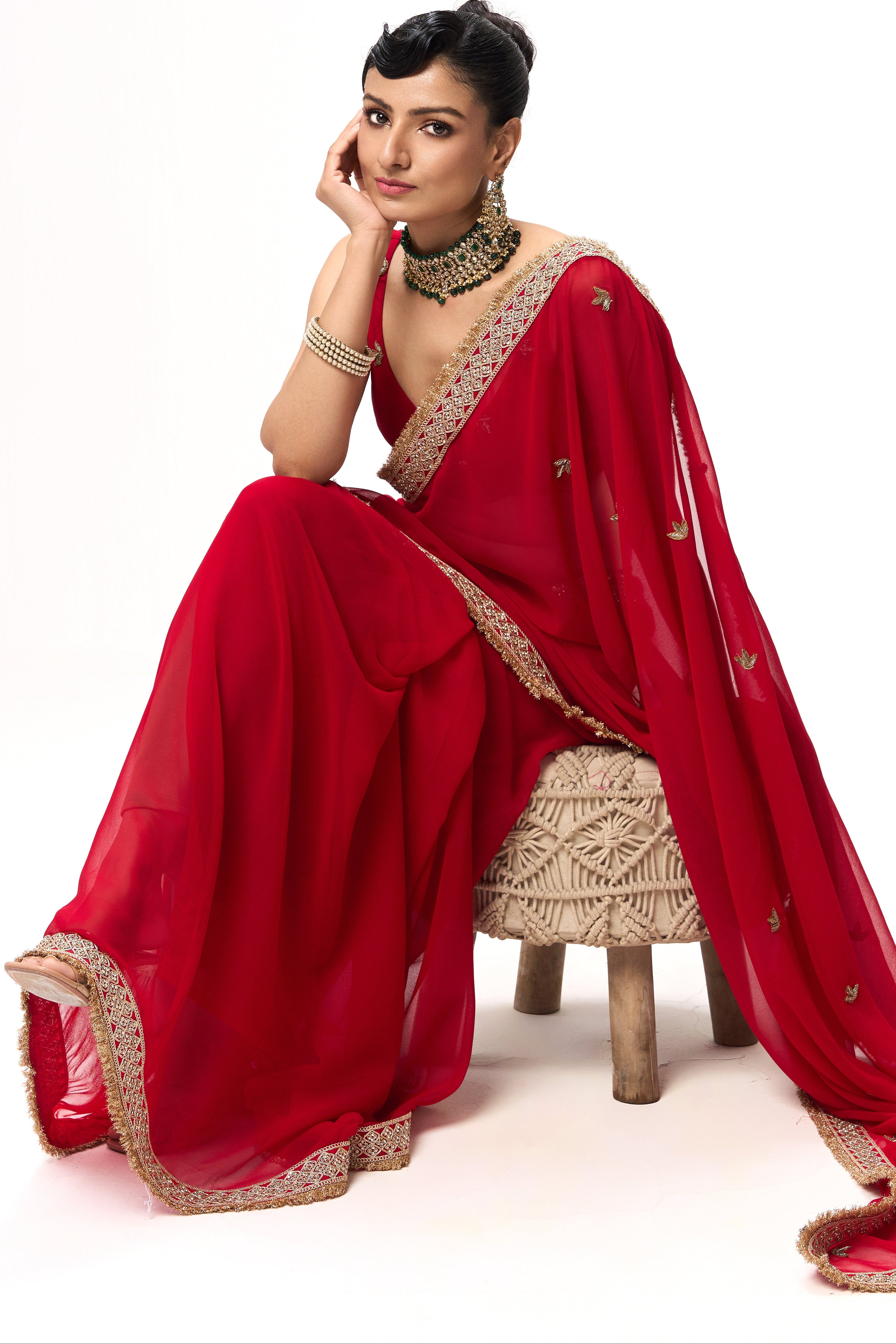 Pari Red Drapy Georgette with Border and Zardozi Saree with Blouse Fabric
