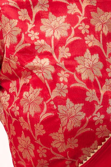 Red Drapy Georgette Saree with Jacquard Blouse Fabric