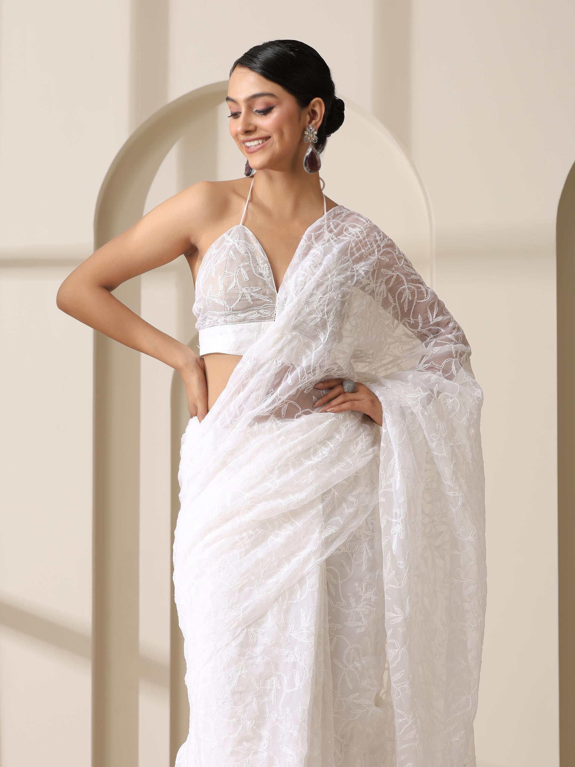 White Tepchi Hand Chikankari Pure Georgette Saree with Blouse Fabric