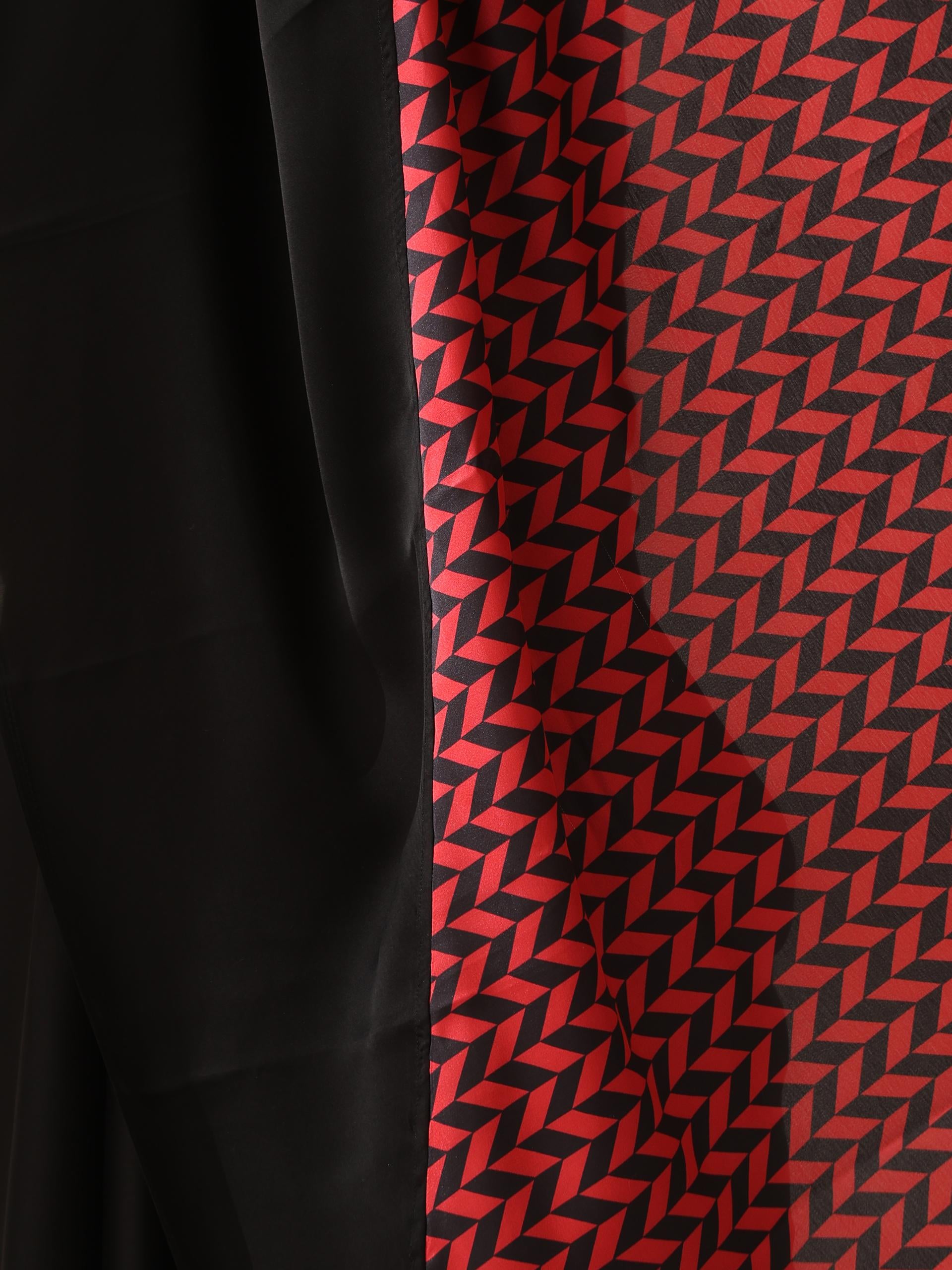 Marlboro Satin Saree with Black Blouse Fabric