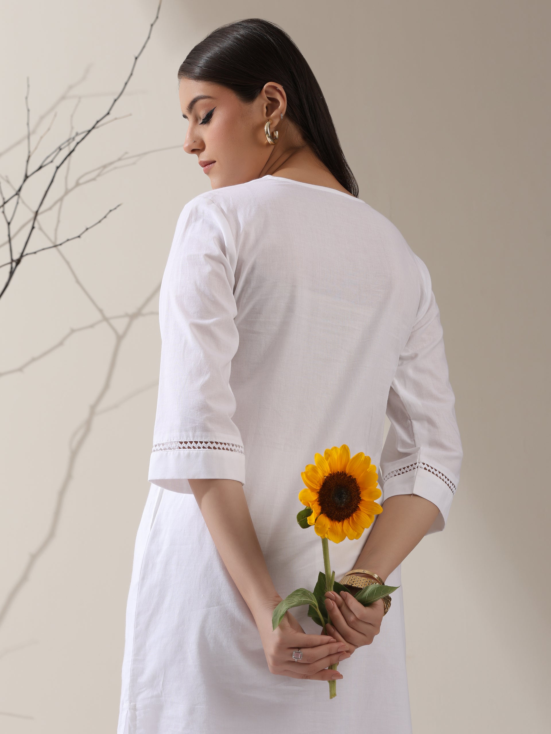 2-Piece White Cotton Kurta Set for Women – V-Neck Design with Lace Insets & Matching Pants | Elegant Everyday Ethnic Wear
