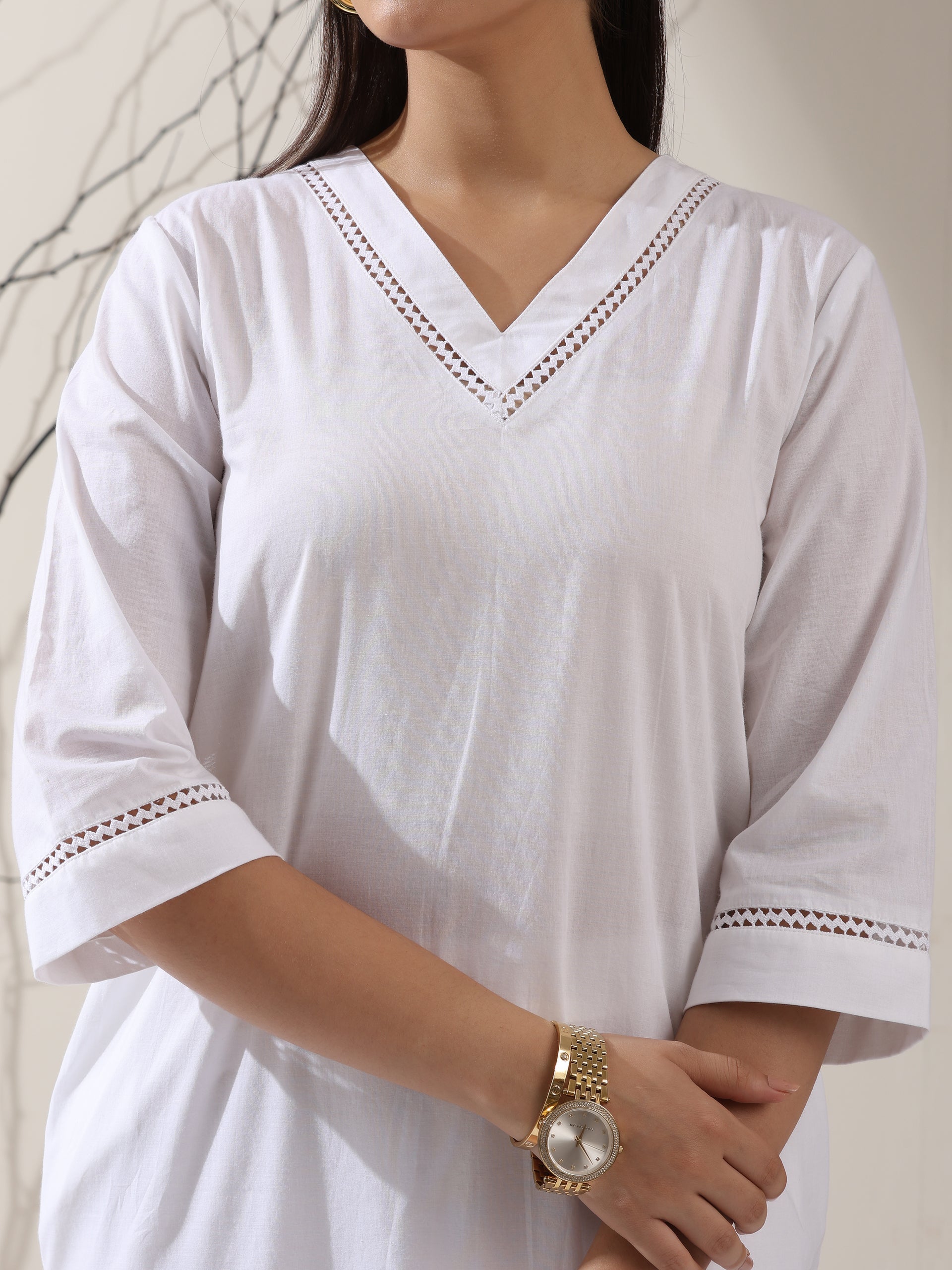 2-Piece White Cotton Kurta Set for Women – V-Neck Design with Lace Insets & Matching Pants | Elegant Everyday Ethnic Wear