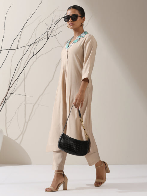 Fawn AirSkin™ Kurta Set – 2 Pc with Geometric Satin Collar & Pants