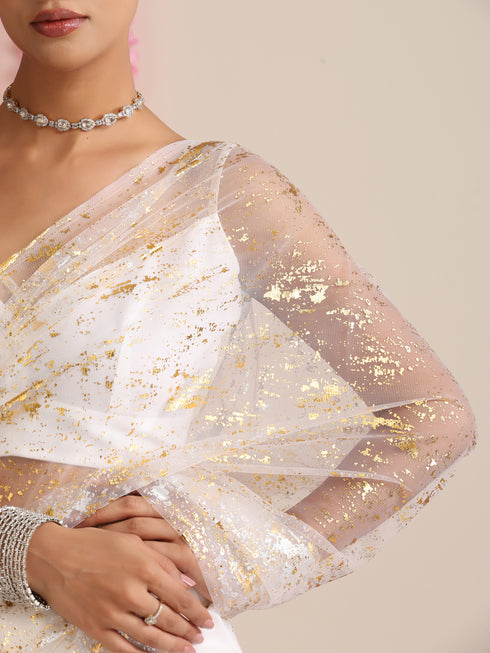 ✨🤍 White Georgette Saree with Gold Print and Blouse Fabric