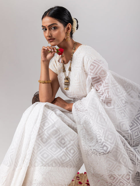 White Tercha Jamdani Handloom Cotton Saree