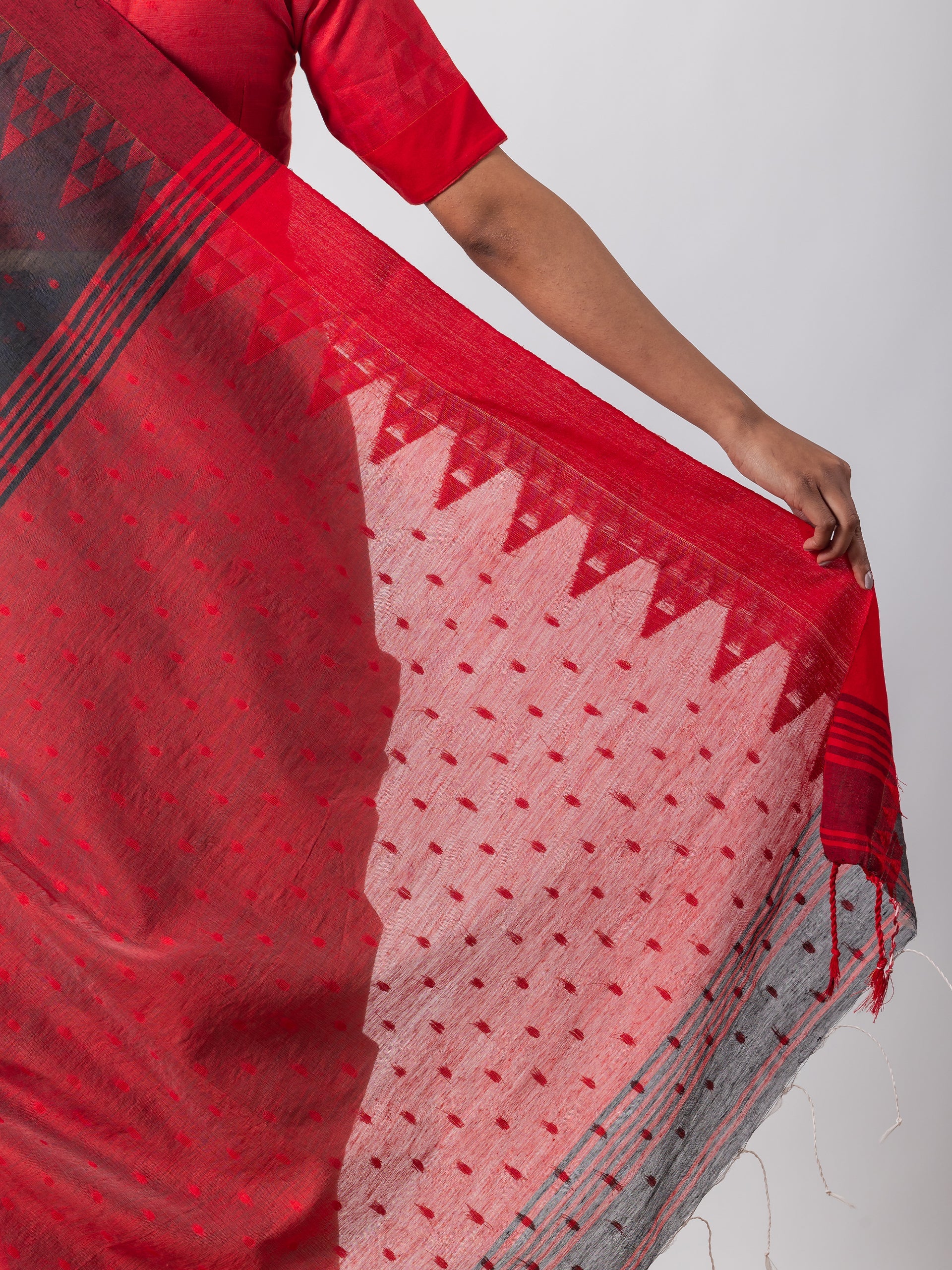 Rusted Red & Grey Handloom Saree with Blouse Fabric