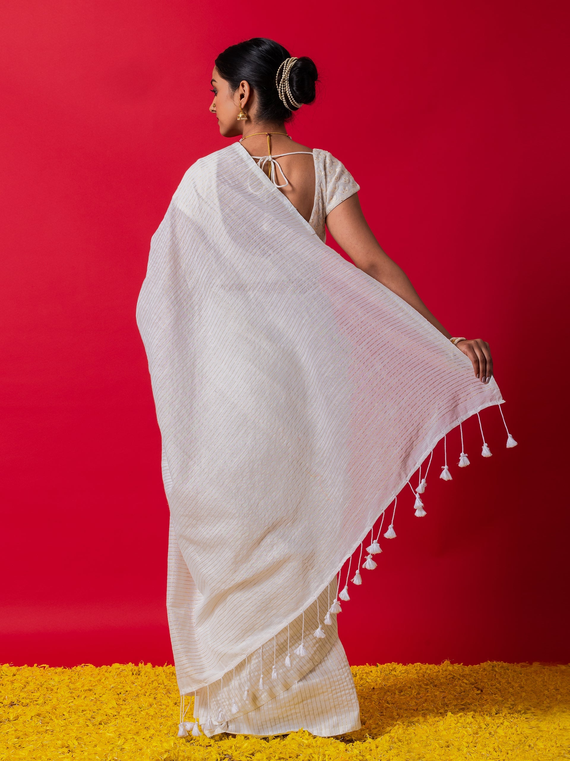 White Swan Khadi Cotton Stripe Saree