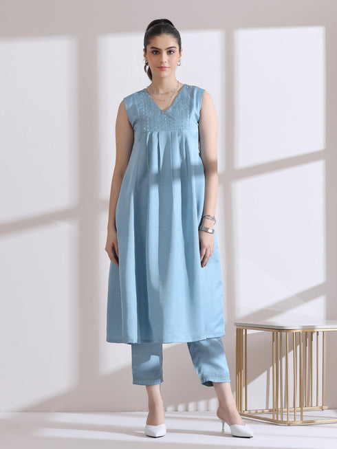 2 Pc Set - Prf'T Lux Blue Hand Stitched Yoke Sleeveless Kurta With Pants
