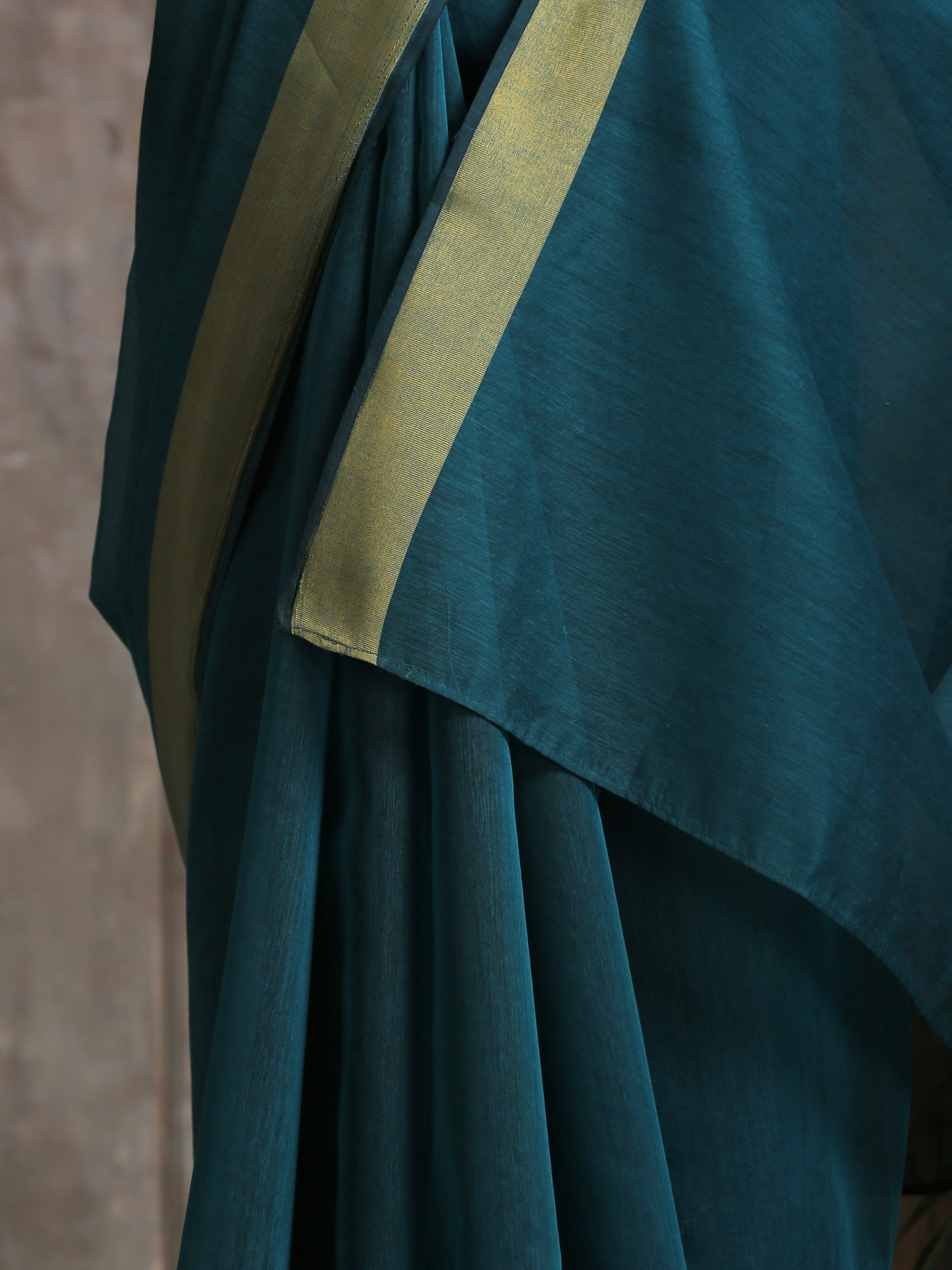 Dark Green Cotton Saree With Gold Border