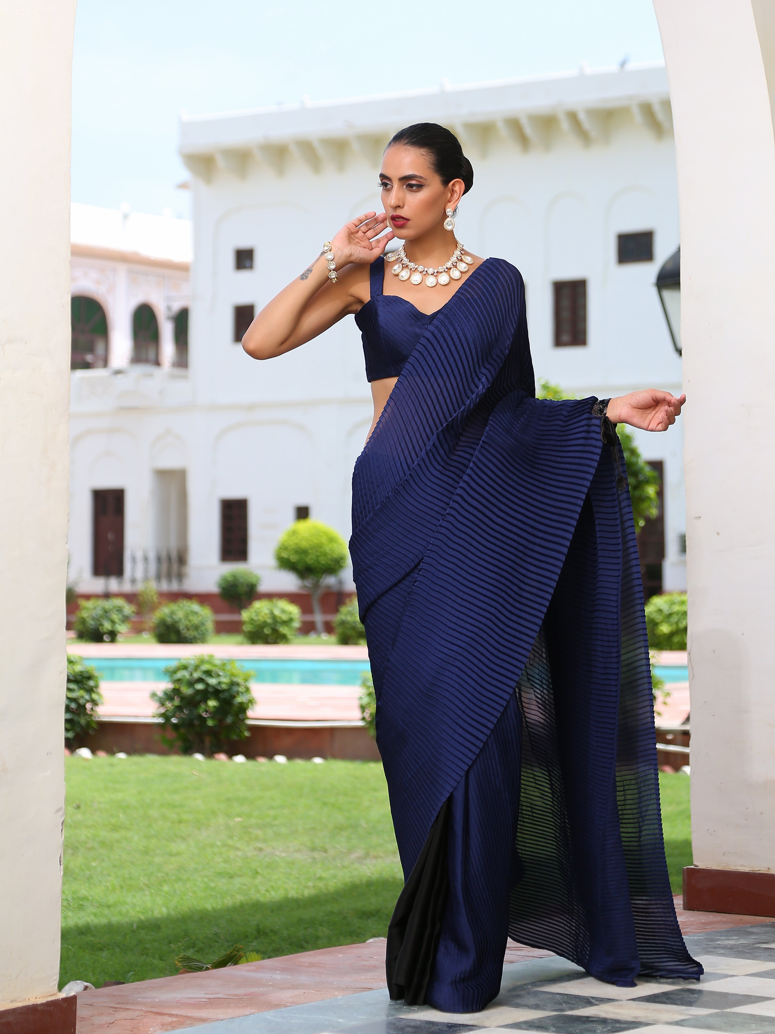 Royale leaf bustier blouse — view 4
