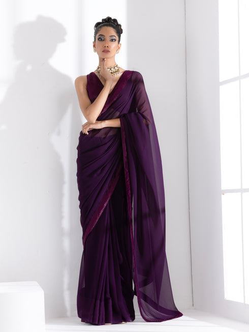 Mood Voilet Georgette Saree with Voilet Posh Fabric Border & Blouse Fabric