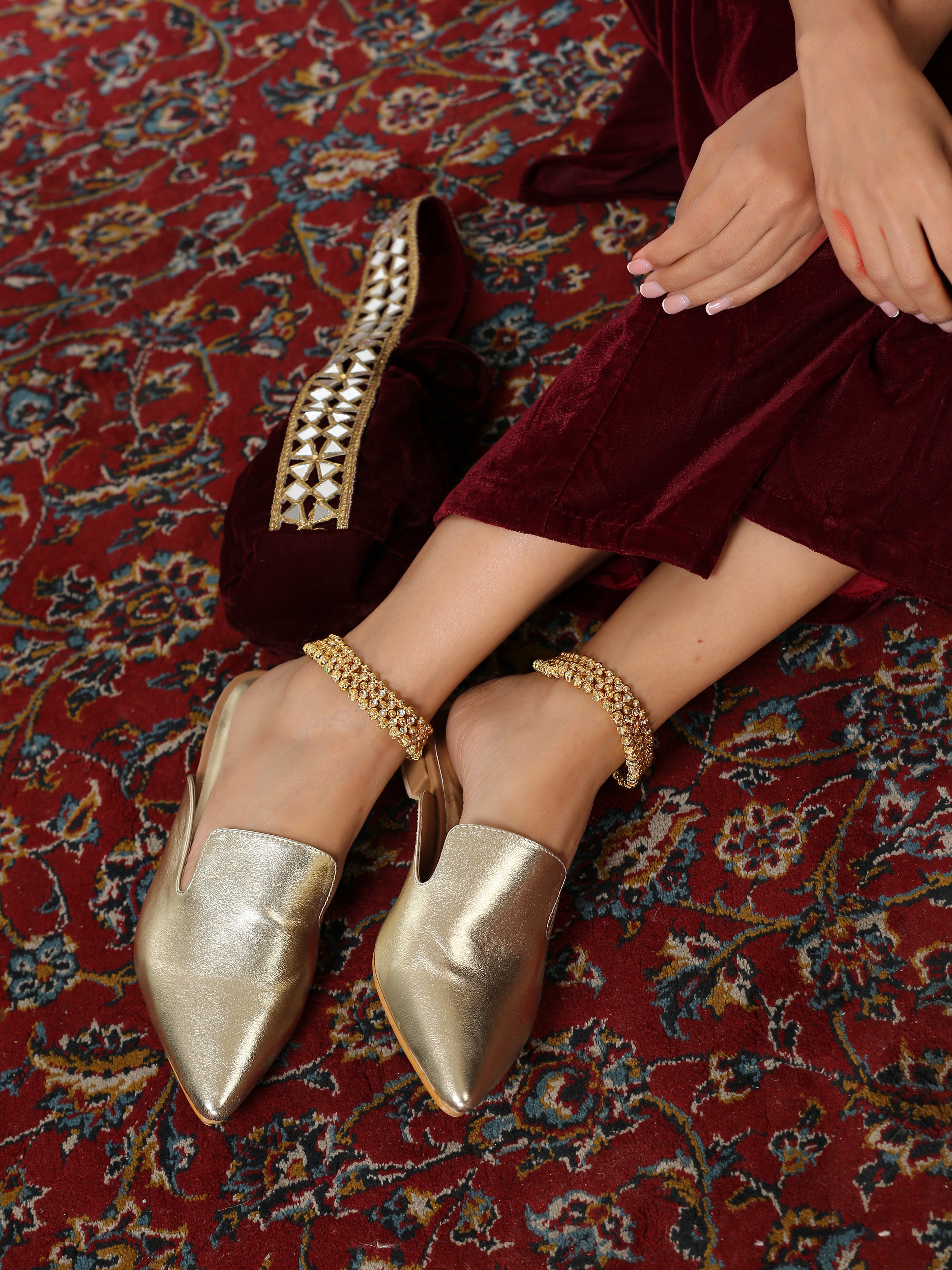 Potli Bag - Maroon velvet with mirror lace handle