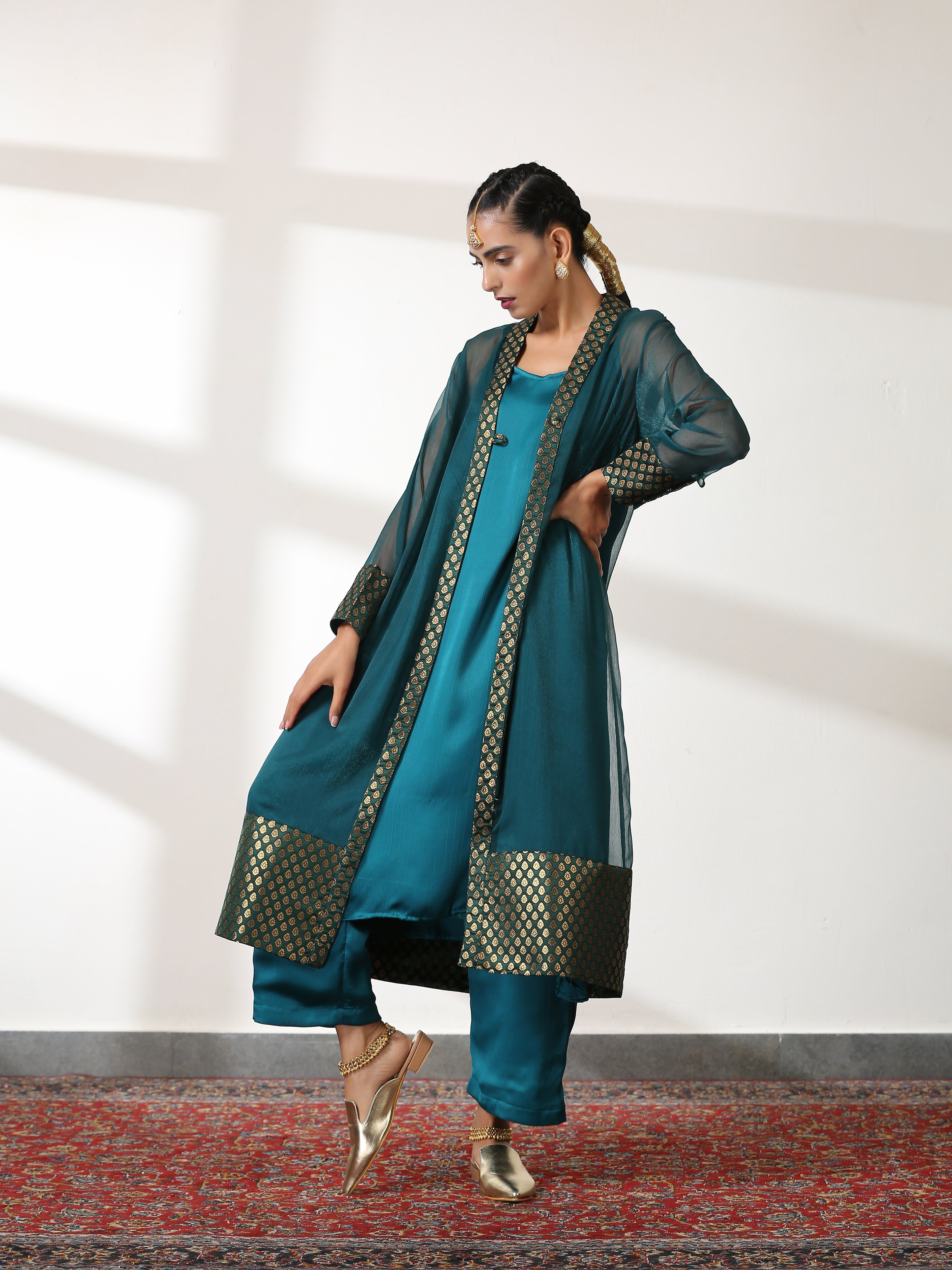 Women's Royal Green Shimmer Jacket Set with Butter Chiffon Top and Bottom 3 Piece Set | A-Line, Round Neck, Sleeveless, Pants, Partywear, (Chiffon)