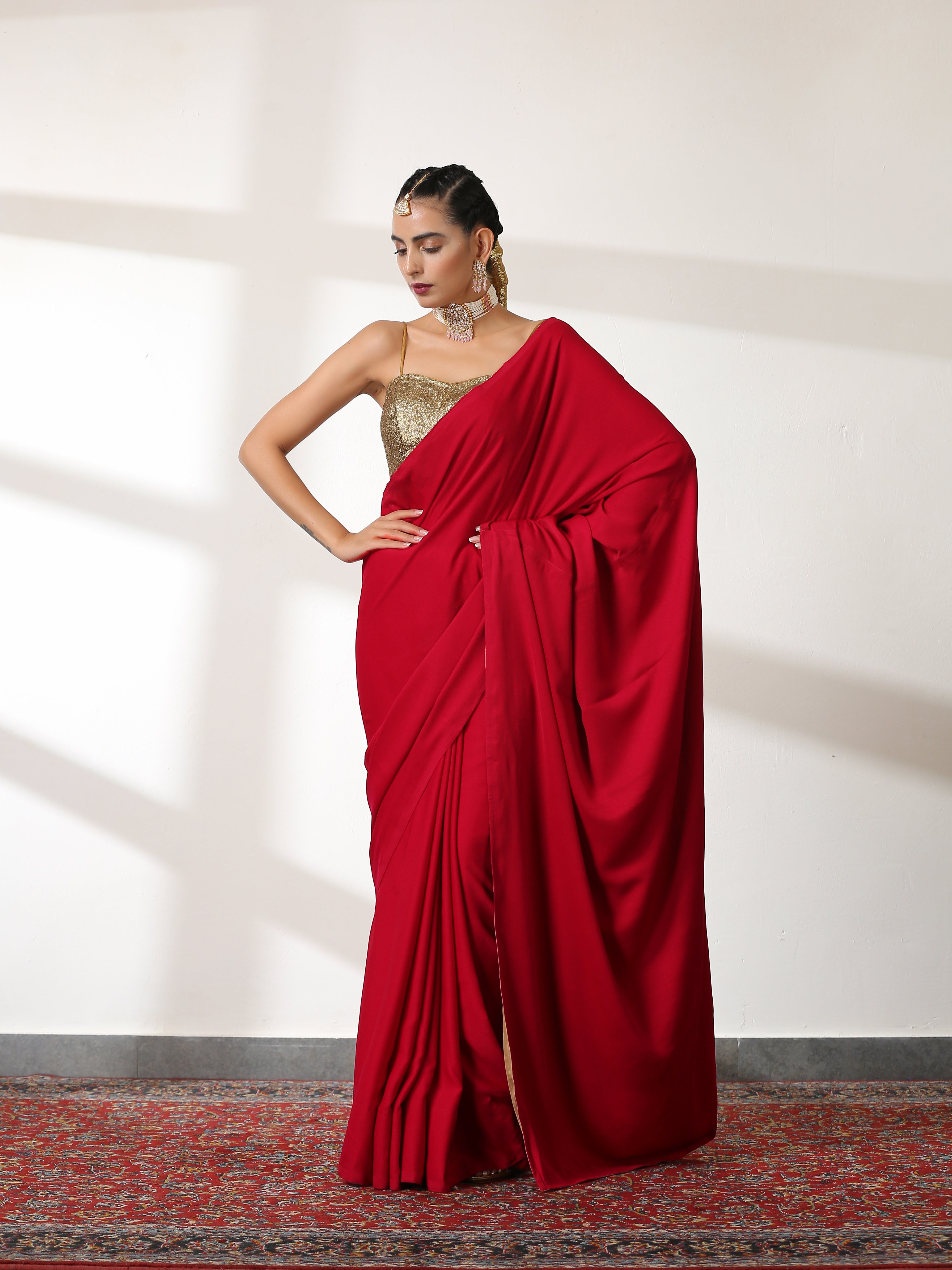 Irresistible red and gold surprise saree — view 2