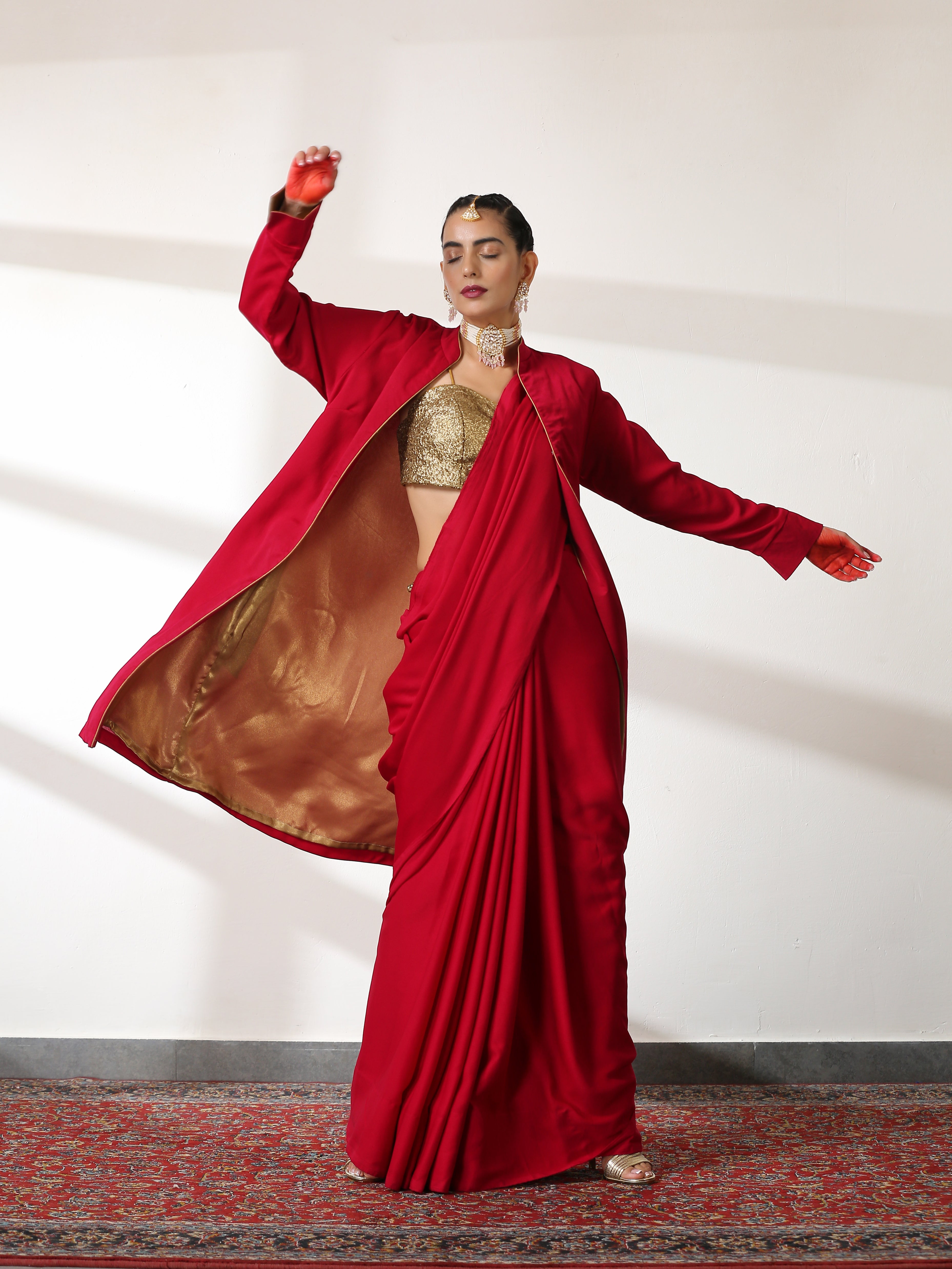 Irresistible red and gold surprise saree — view 7