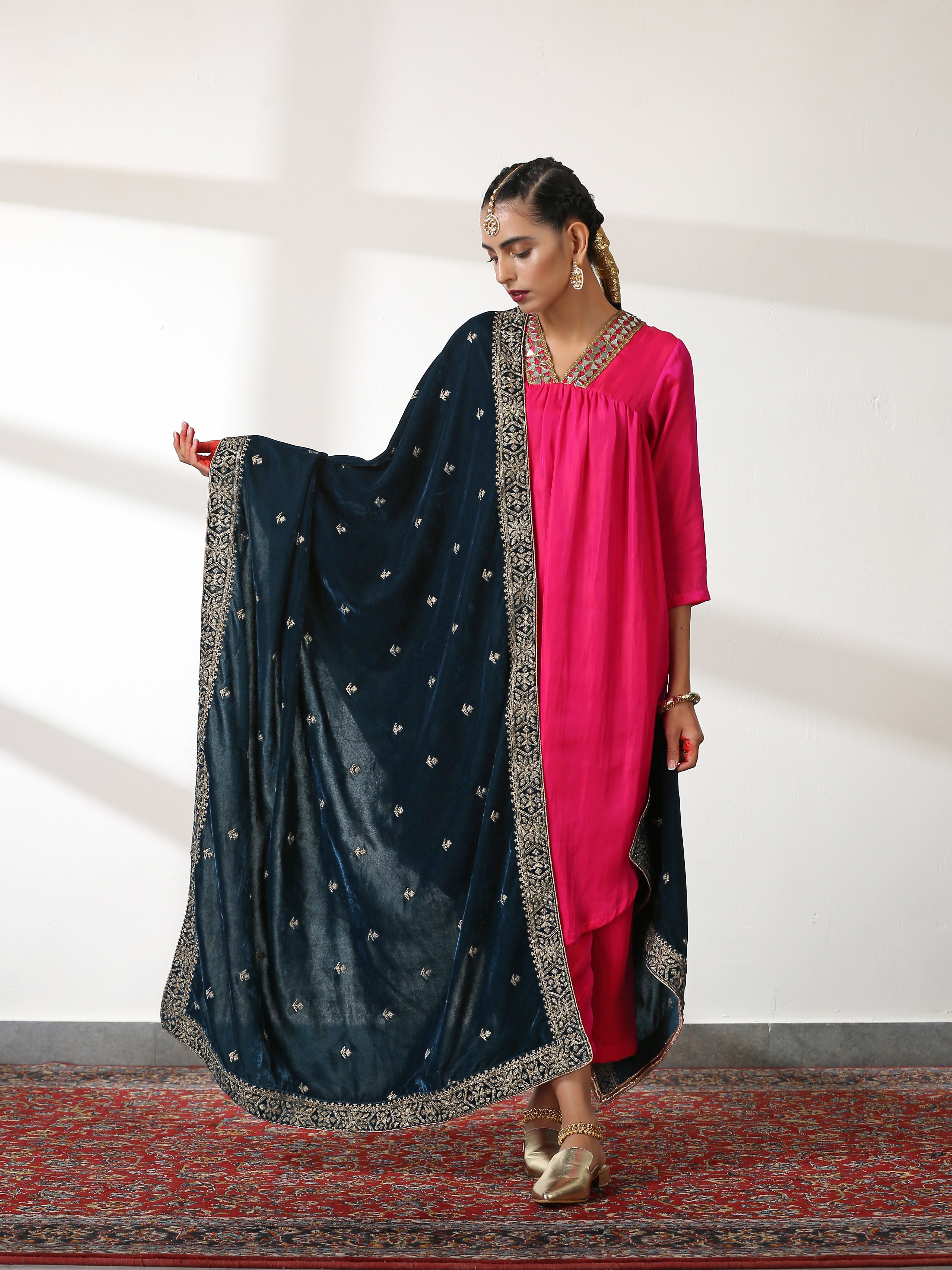 Women's Fuchsia Kurta Set with Mirror Lace and Pants 2 Piece Set | Straight Fit, V Neck, 3/4 Sleeves, Pants, Festive Wear, (Satin)