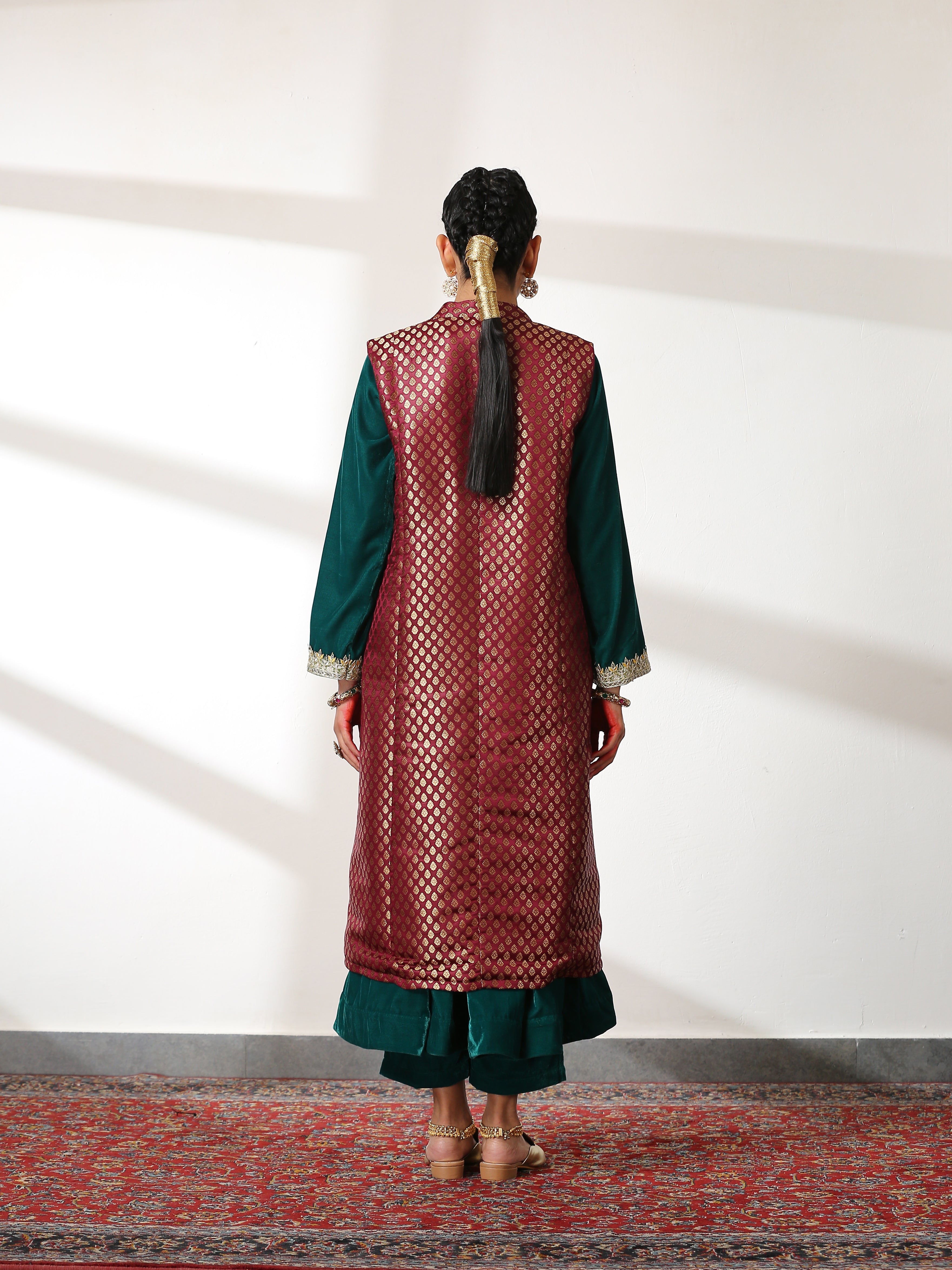 Jacket - Silk Wine Jacquard Sleeveless Wrap Jacket with Pockets
