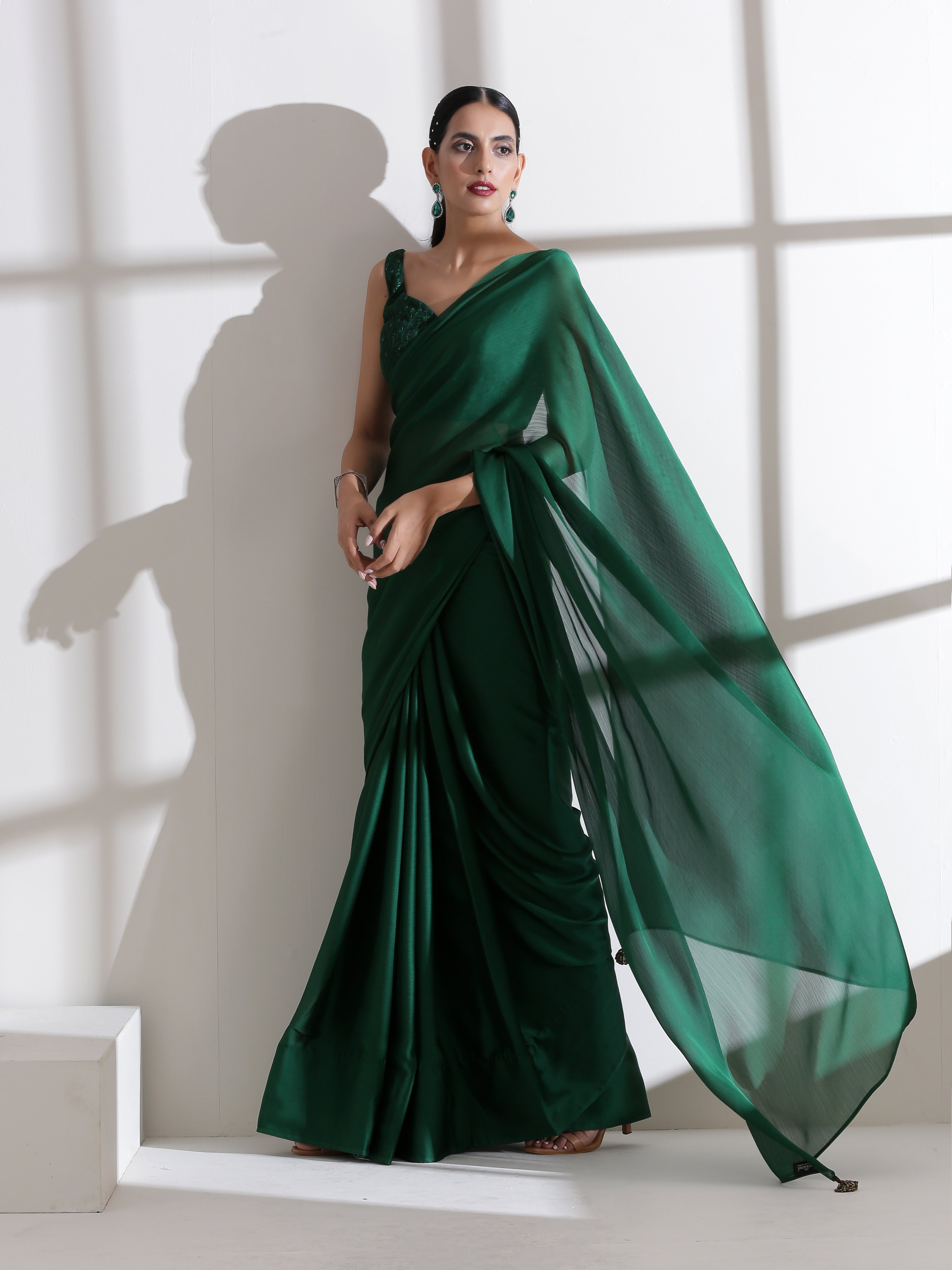Green Royal Saree With Embroidered Blouse Fabric